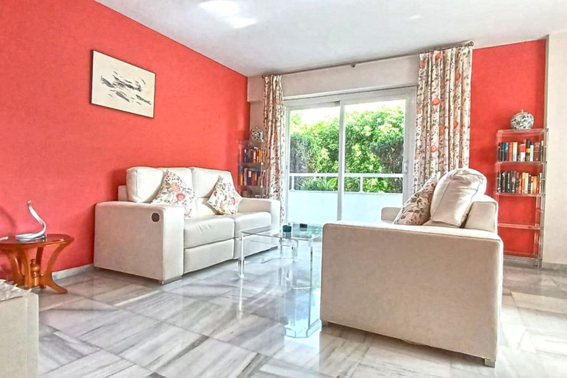 Resale - Apartment - Middle Floor Apartment - Marbella - Marbella Centro