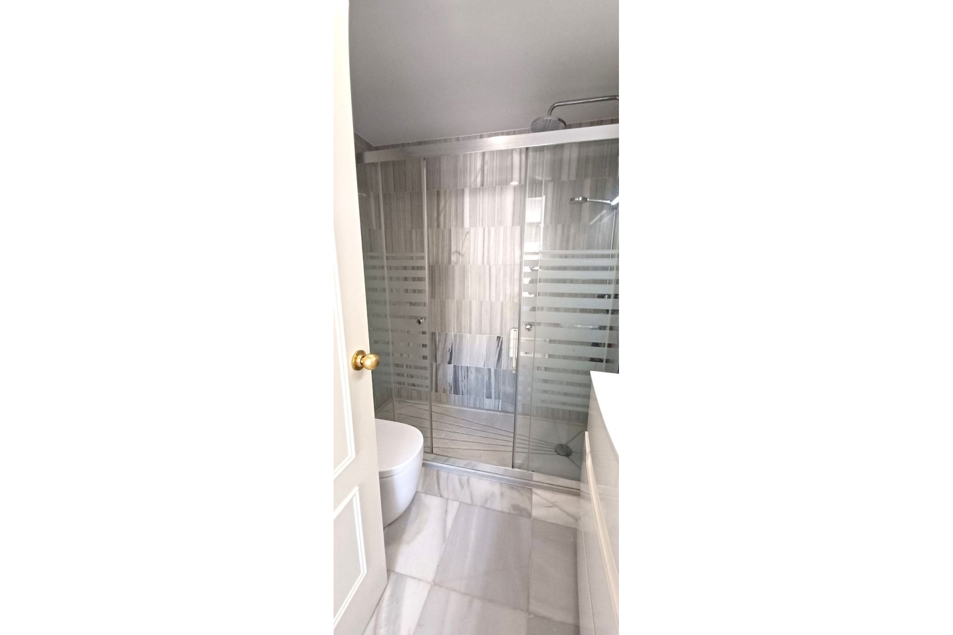 Resale - Apartment - Middle Floor Apartment - Marbella - Marbella Centro