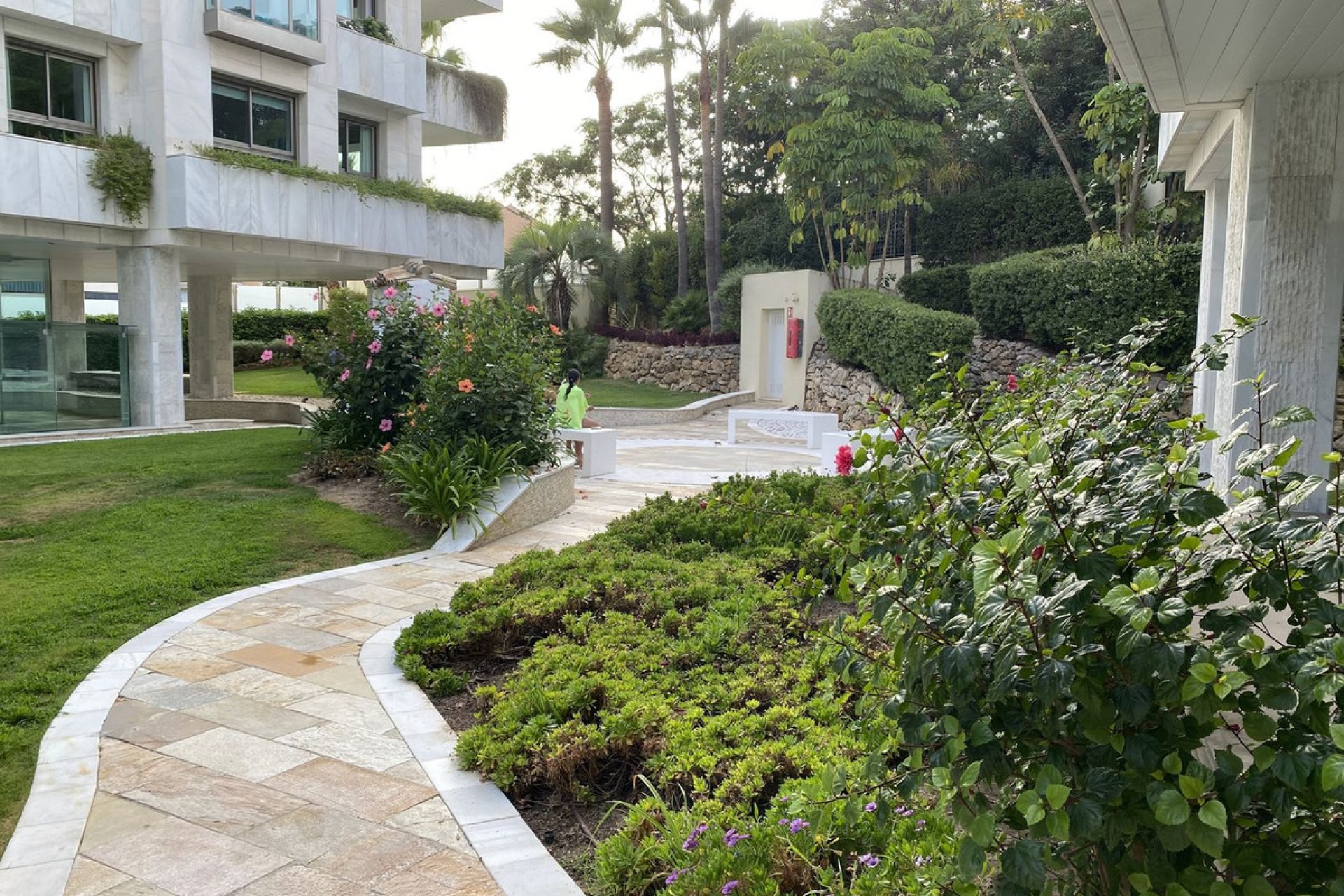 Resale - Apartment - Middle Floor Apartment - Marbella - Marbella Centro