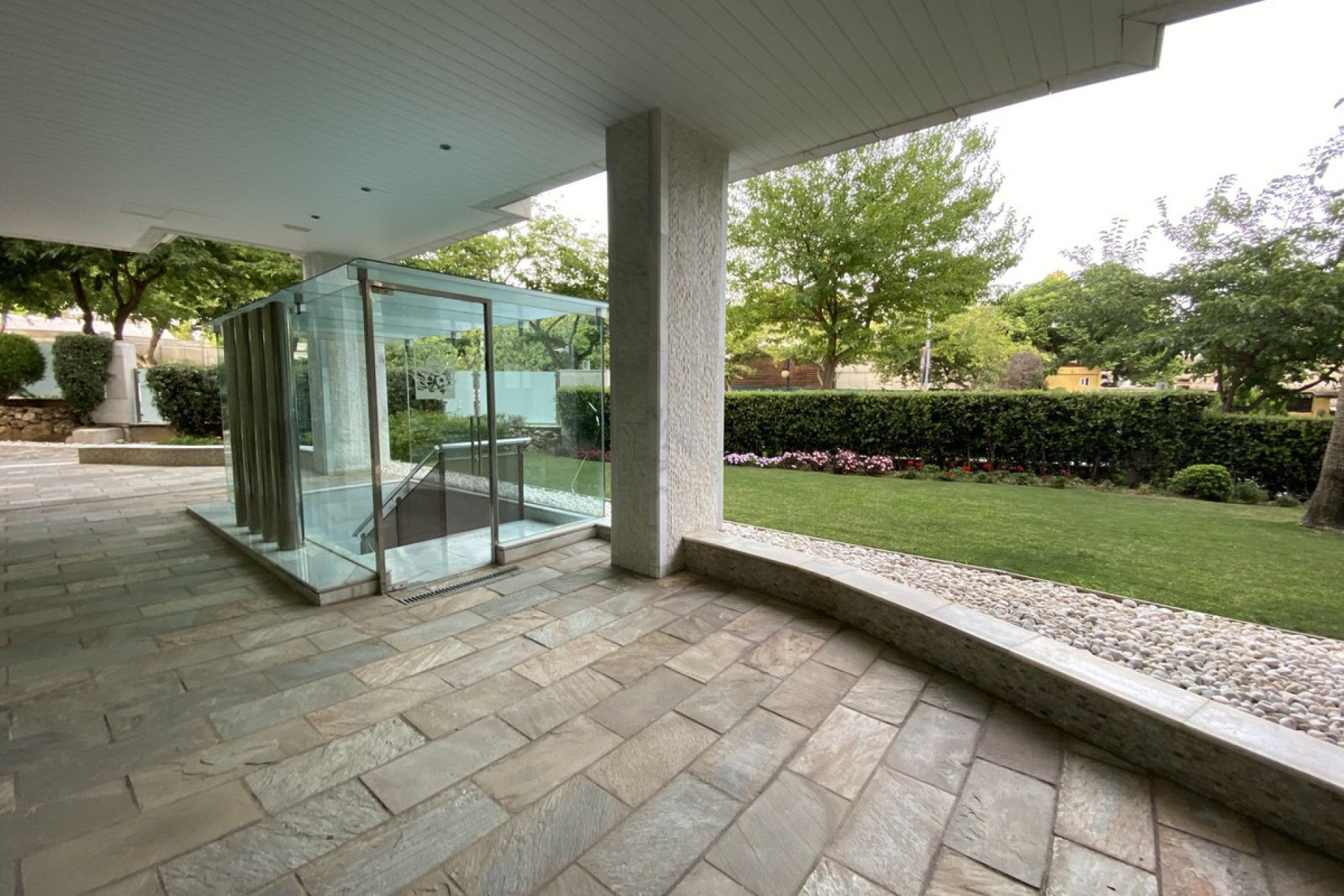 Resale - Apartment - Middle Floor Apartment - Marbella - Marbella Centro