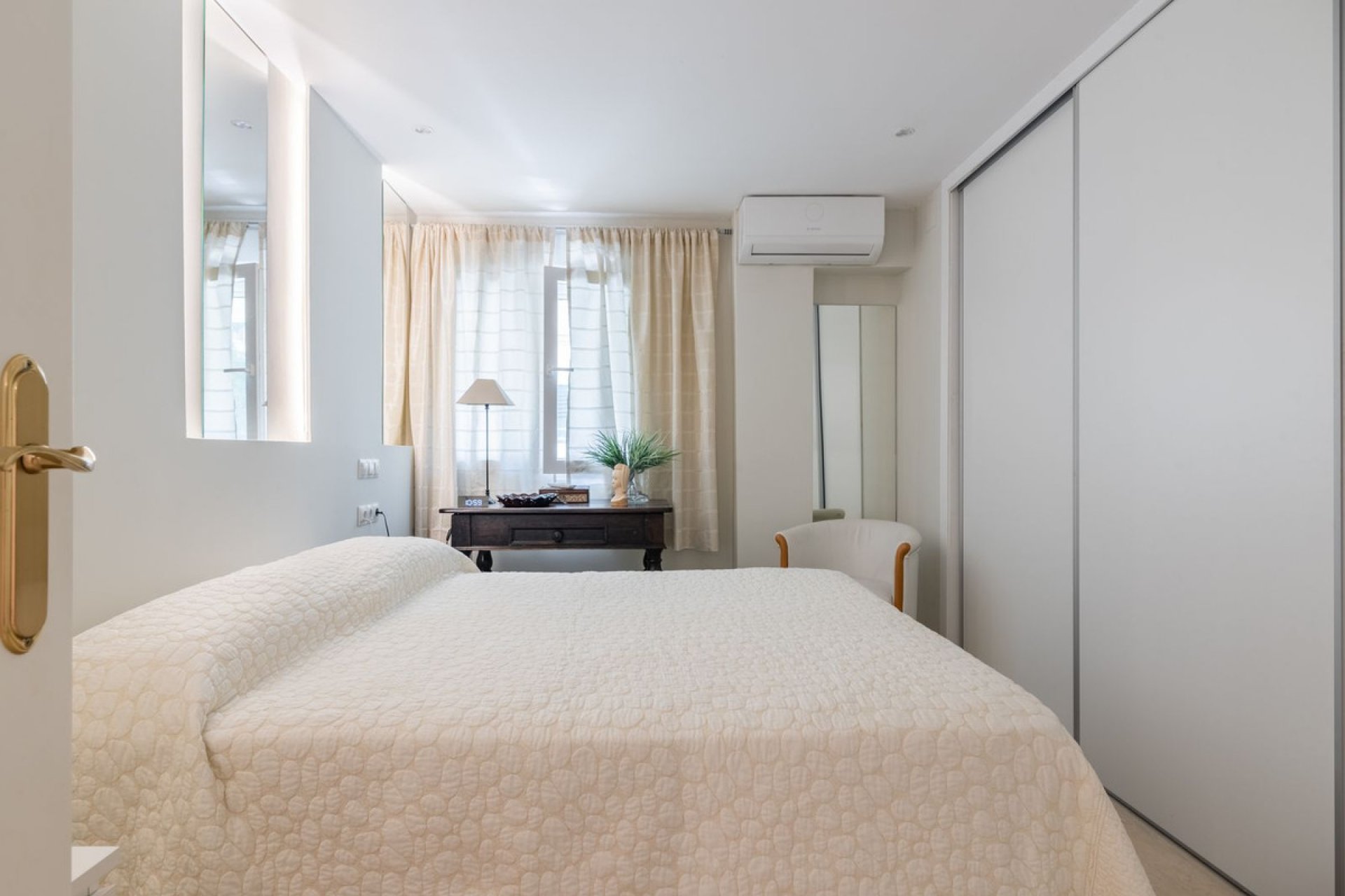 Resale - Apartment - Middle Floor Apartment - Marbella - Marbella Centro