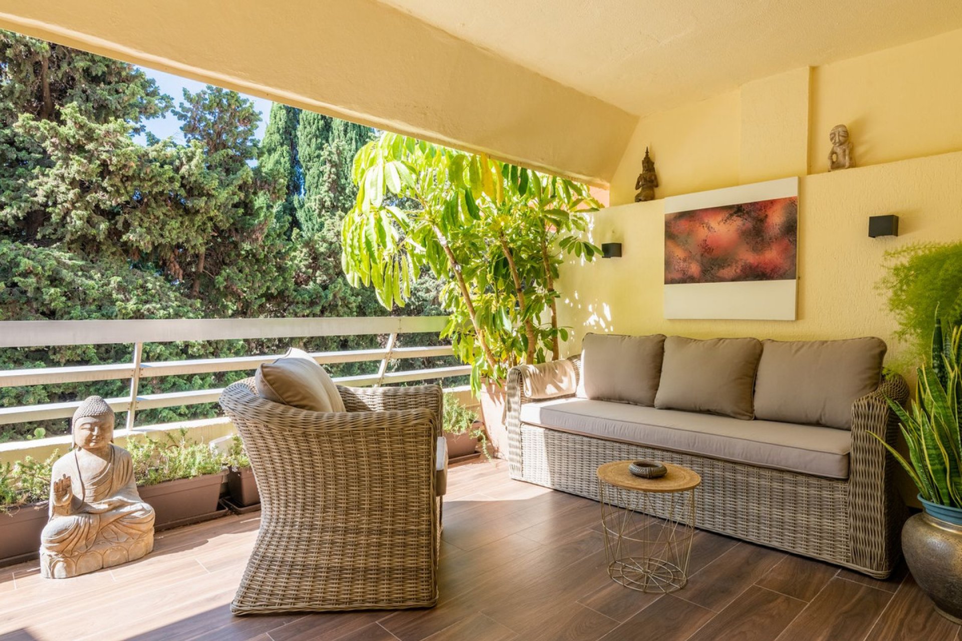 Resale - Apartment - Middle Floor Apartment - Marbella - Marbella Centro