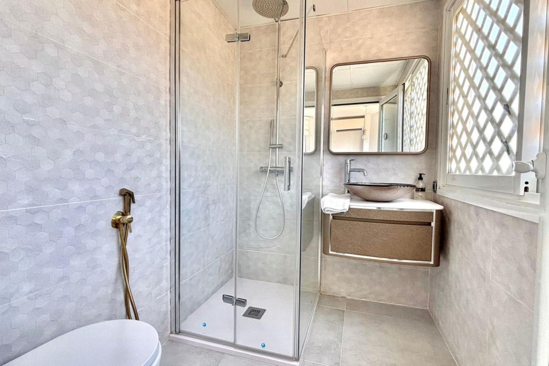 Resale - Apartment - Middle Floor Apartment - Marbella - Marbella Centro