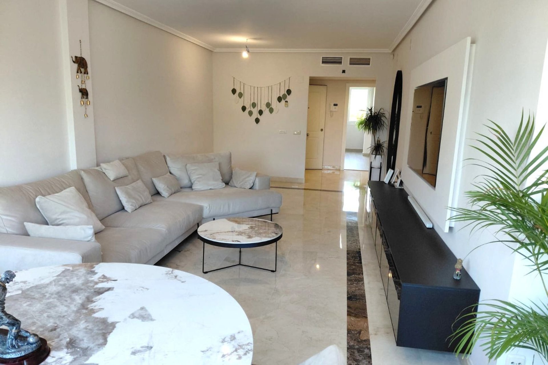 Resale - Apartment - Middle Floor Apartment - Marbella - Marbella Centro