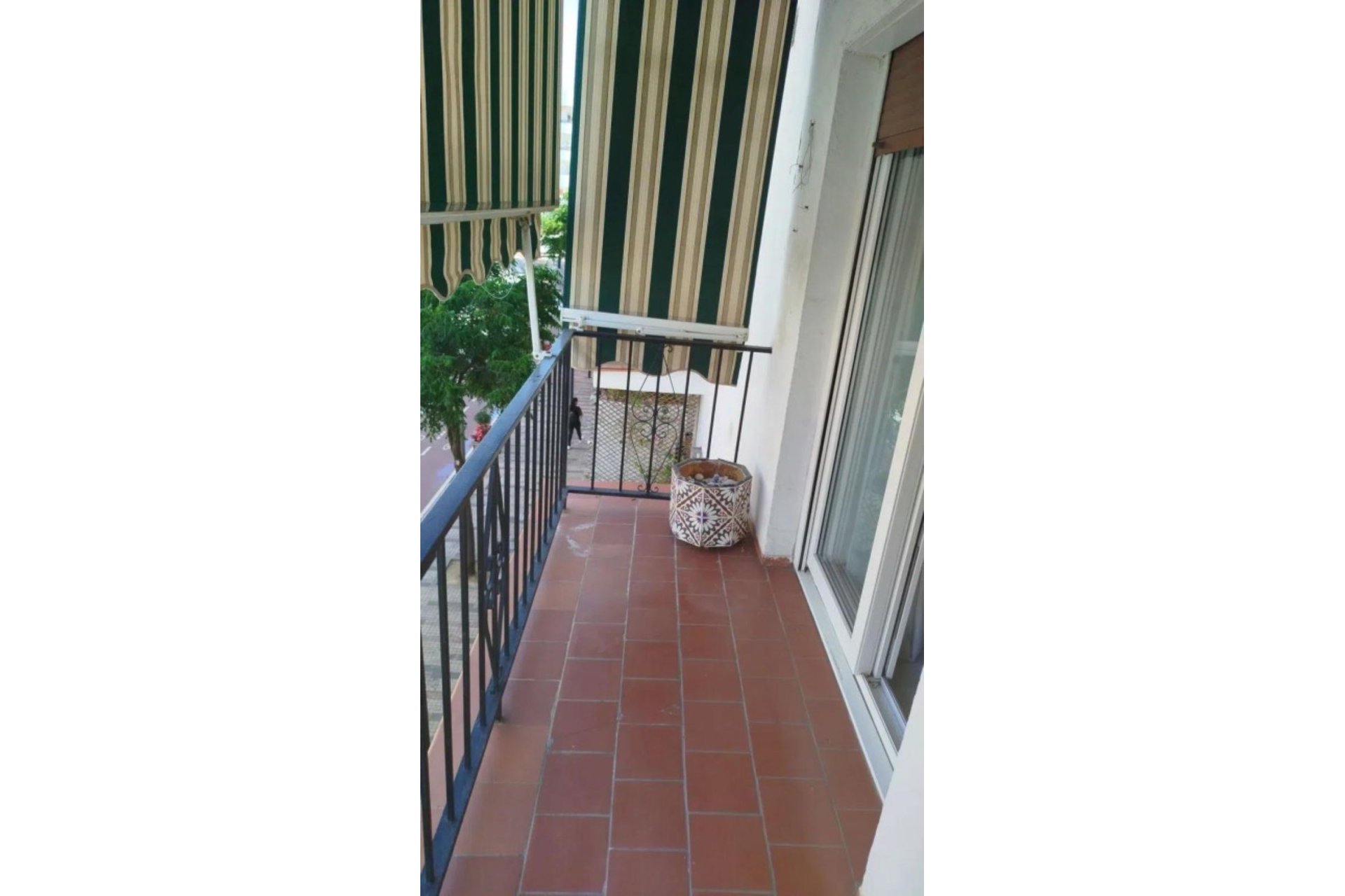 Resale - Apartment - Middle Floor Apartment - Marbella - Marbella Centro