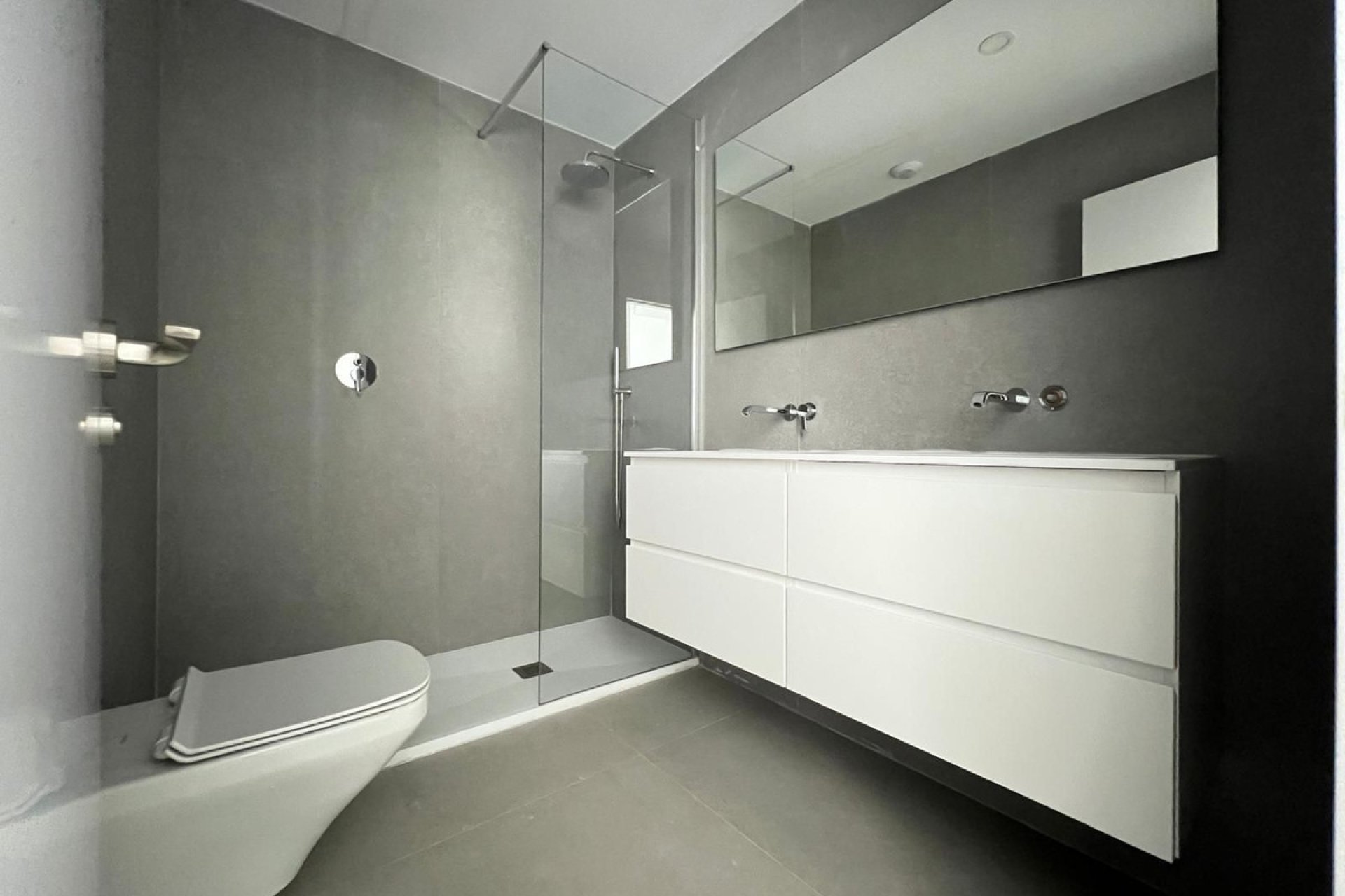 Resale - Apartment - Middle Floor Apartment - Marbella - Marbella Centro