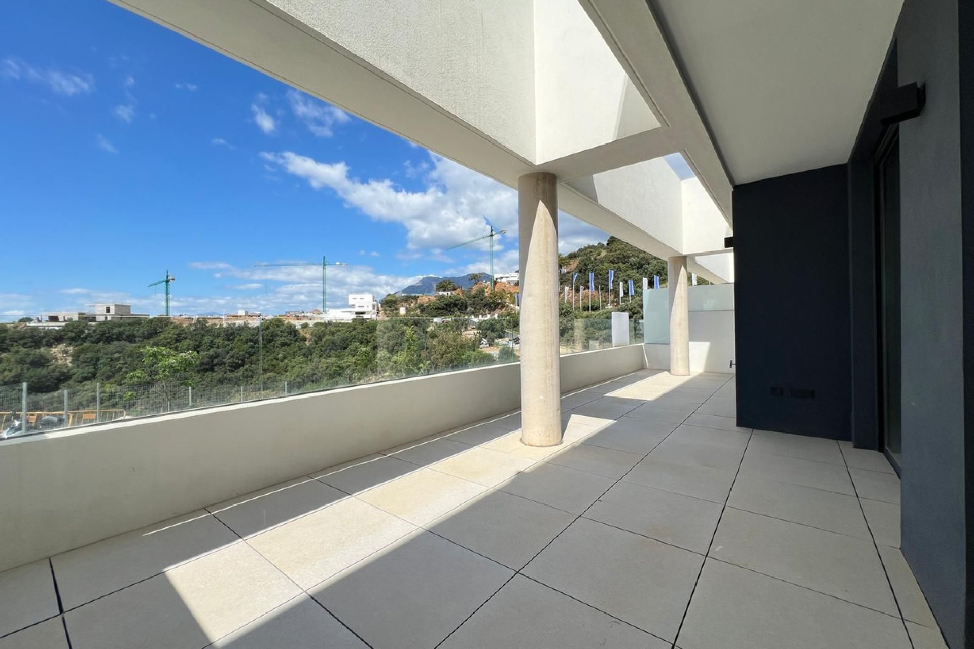 Resale - Apartment - Middle Floor Apartment - Marbella - Marbella Centro