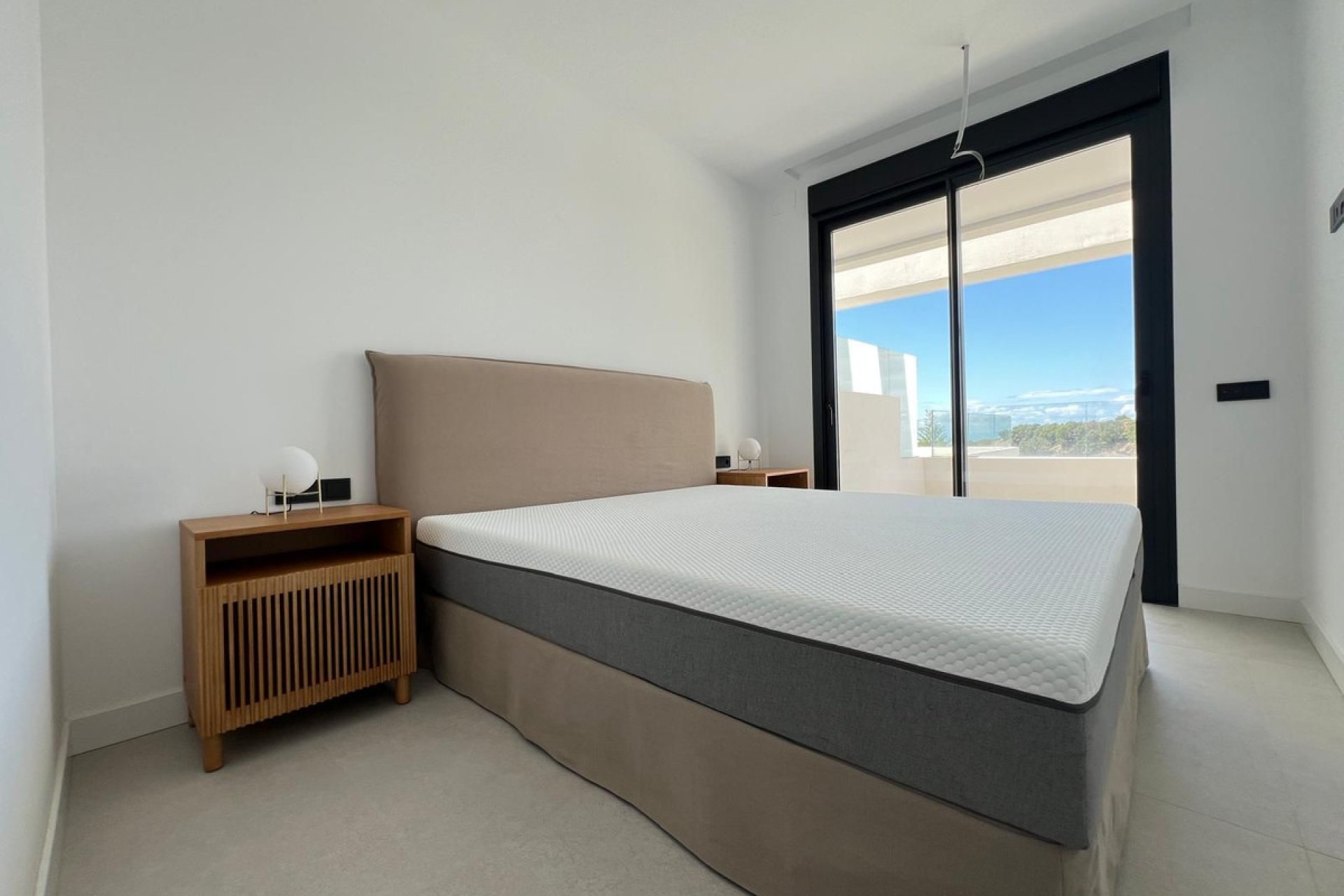 Resale - Apartment - Middle Floor Apartment - Marbella - Marbella Centro