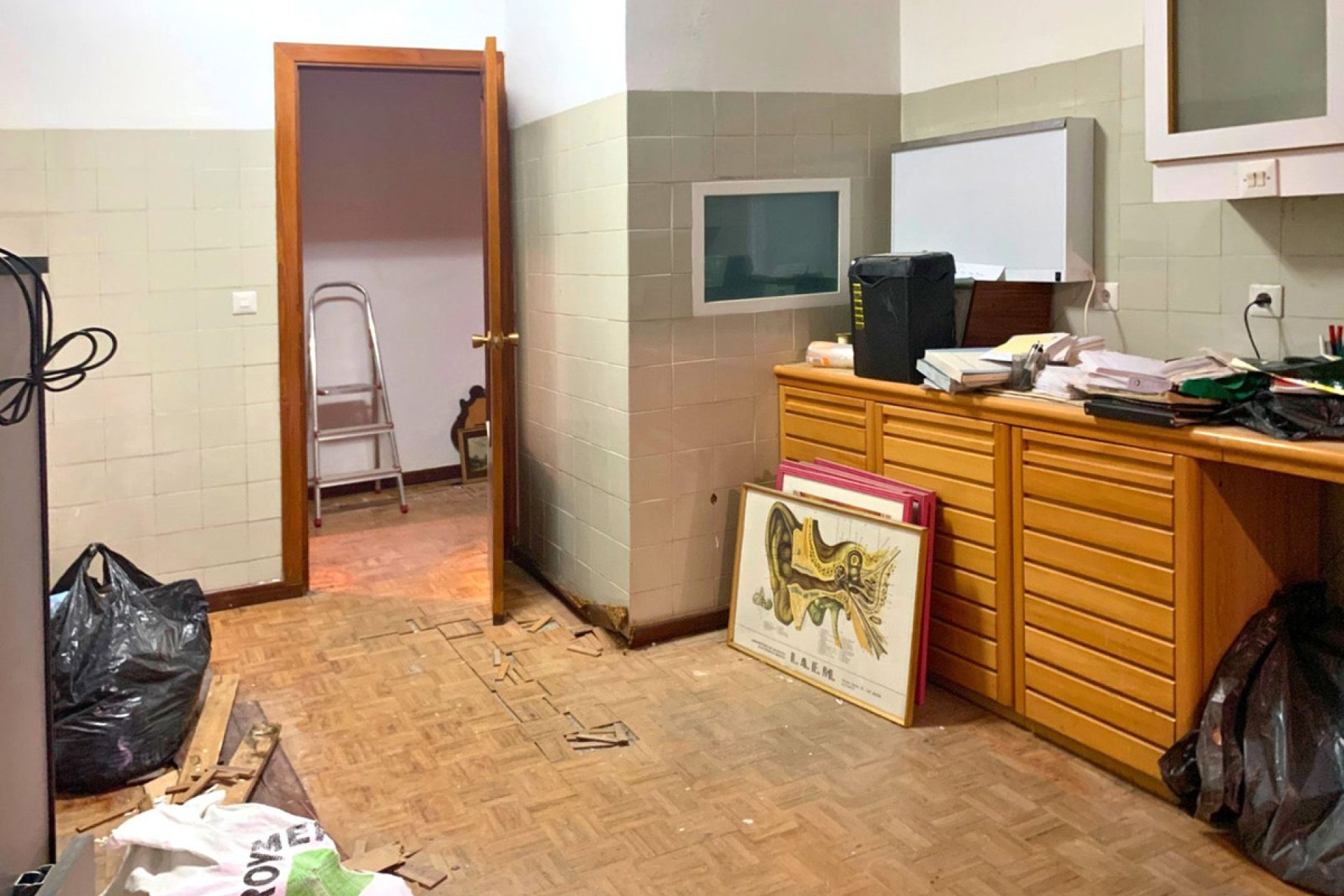 Resale - Apartment - Middle Floor Apartment - Marbella - Marbella Centro