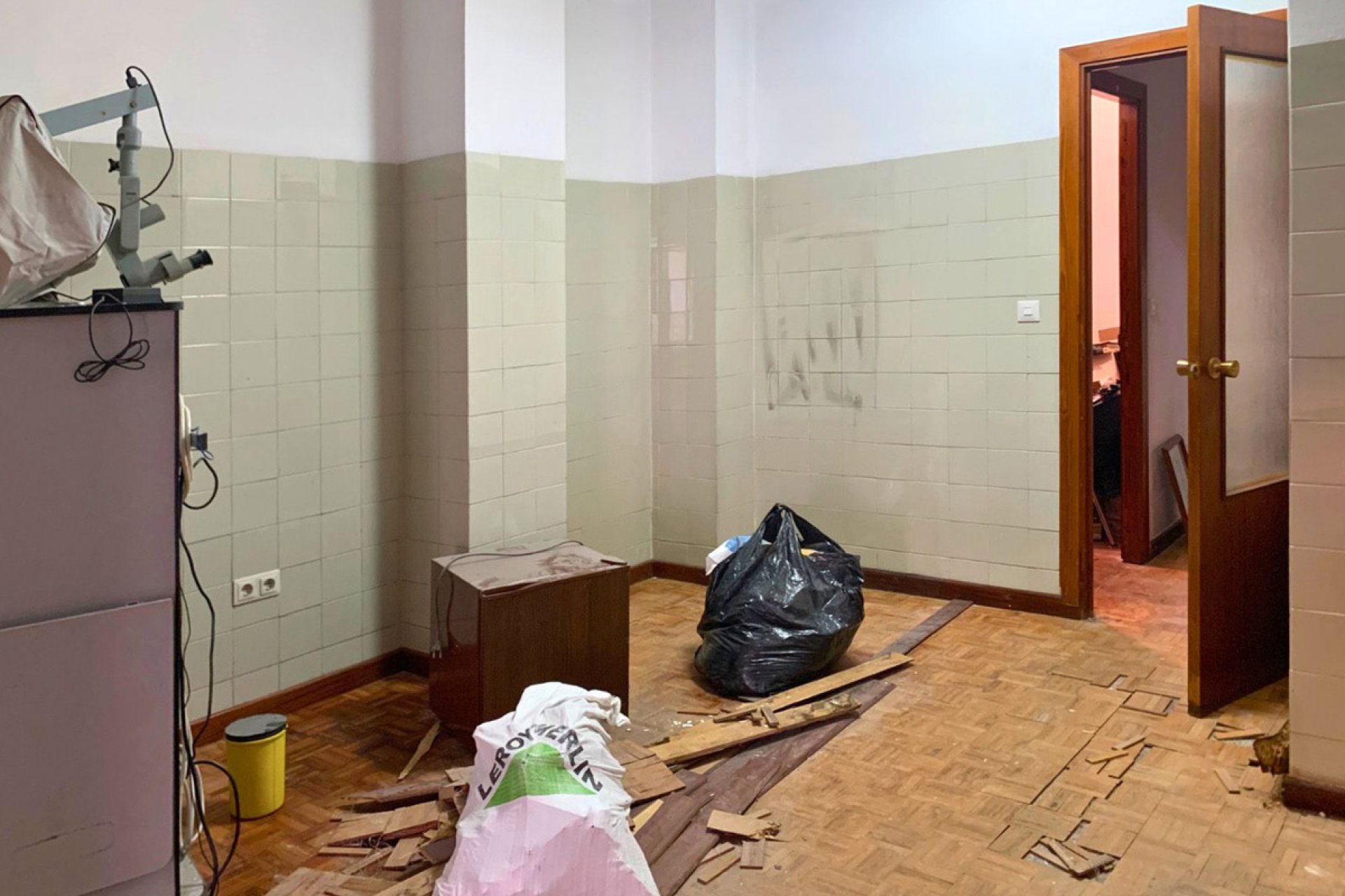 Resale - Apartment - Middle Floor Apartment - Marbella - Marbella Centro