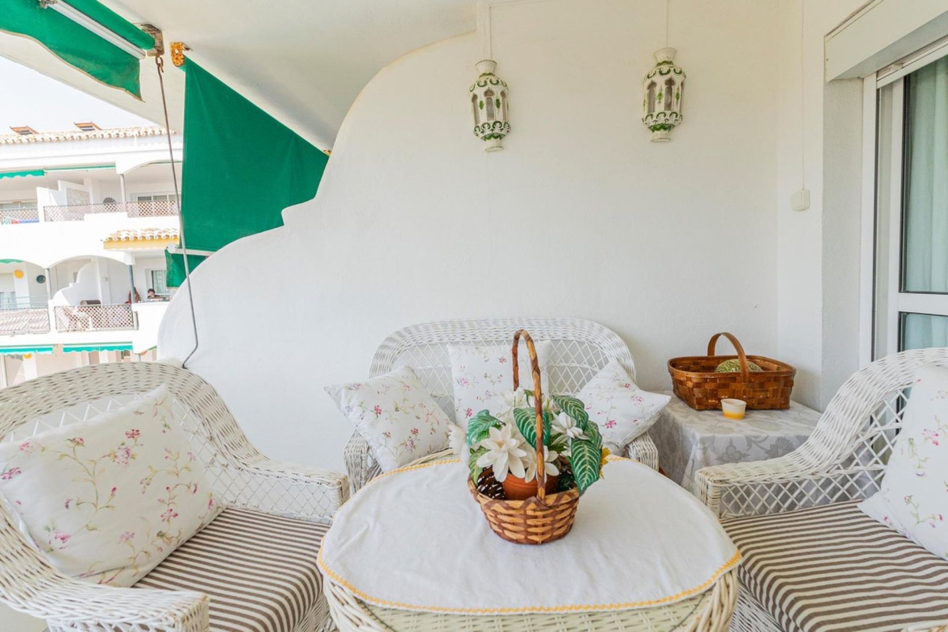 Resale - Apartment - Middle Floor Apartment - Marbella - Marbella Centro