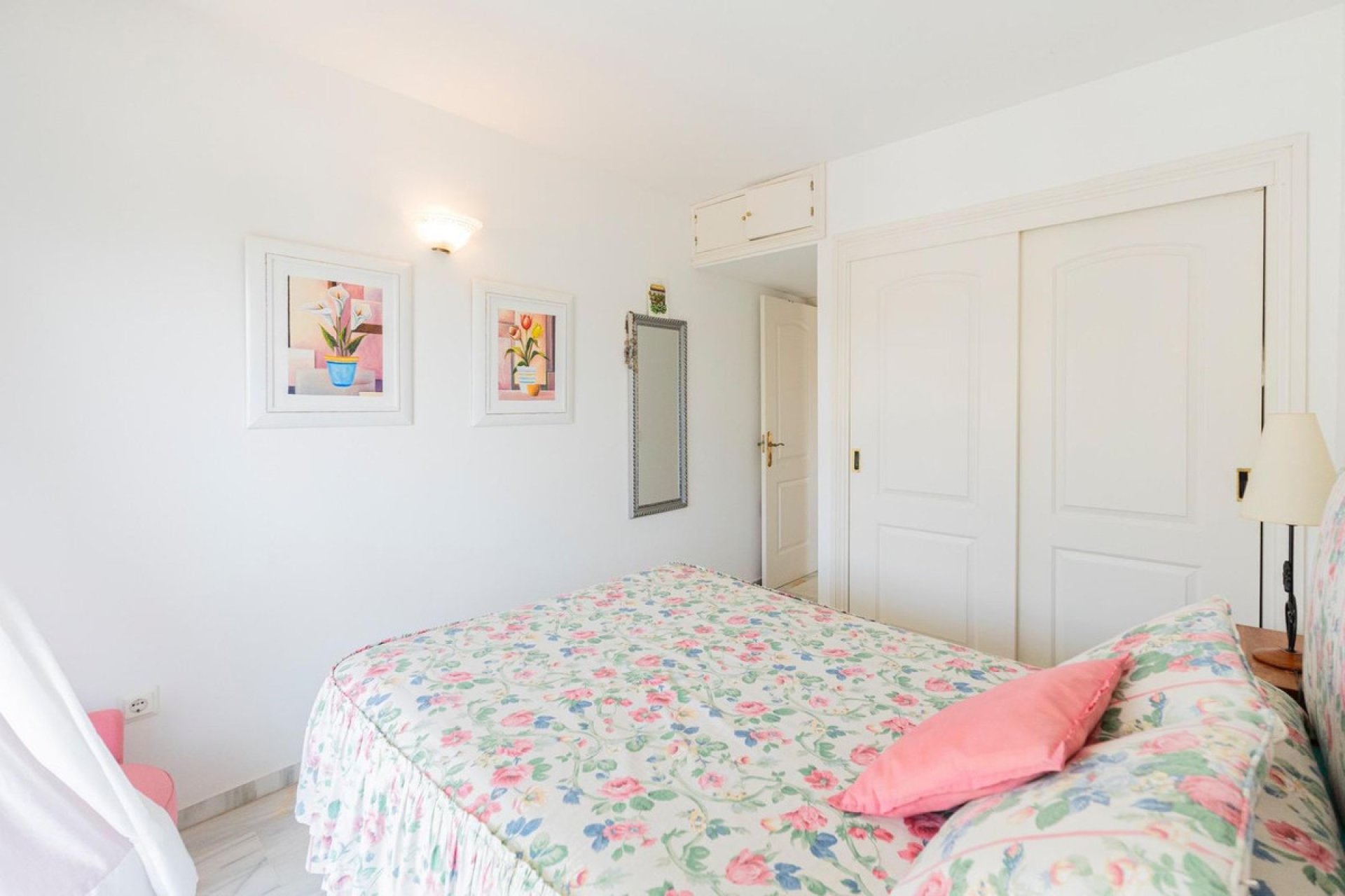 Resale - Apartment - Middle Floor Apartment - Marbella - Marbella Centro