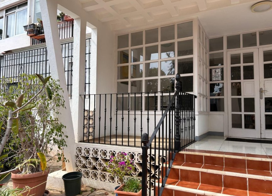 Resale - Apartment - Middle Floor Apartment - Marbella - Marbella Centro