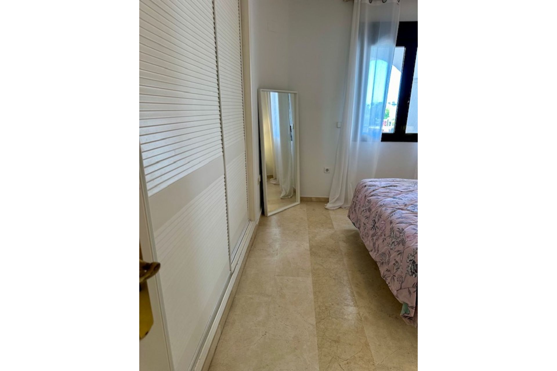 Resale - Apartment - Middle Floor Apartment - Marbella - Marbella Centro