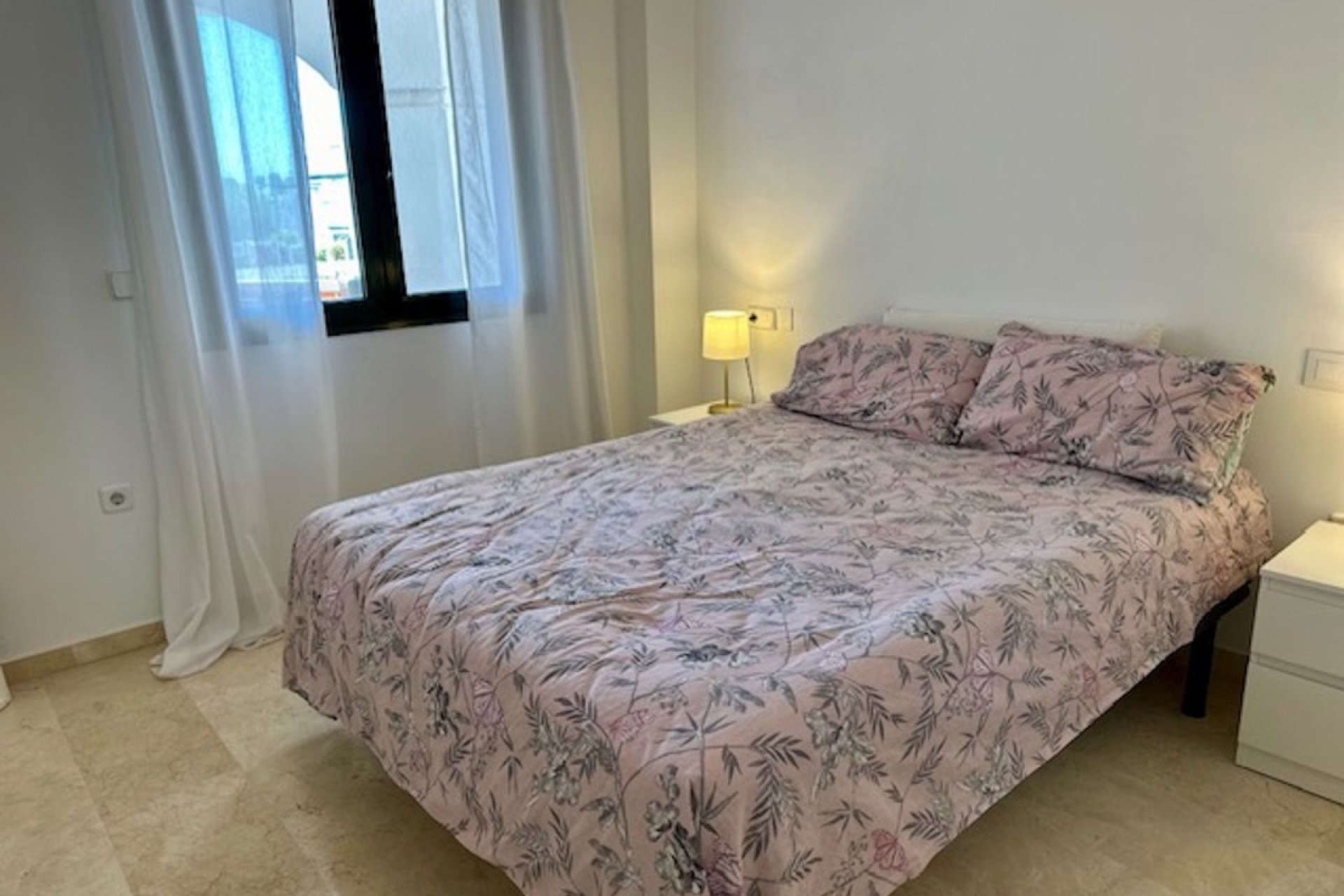 Resale - Apartment - Middle Floor Apartment - Marbella - Marbella Centro