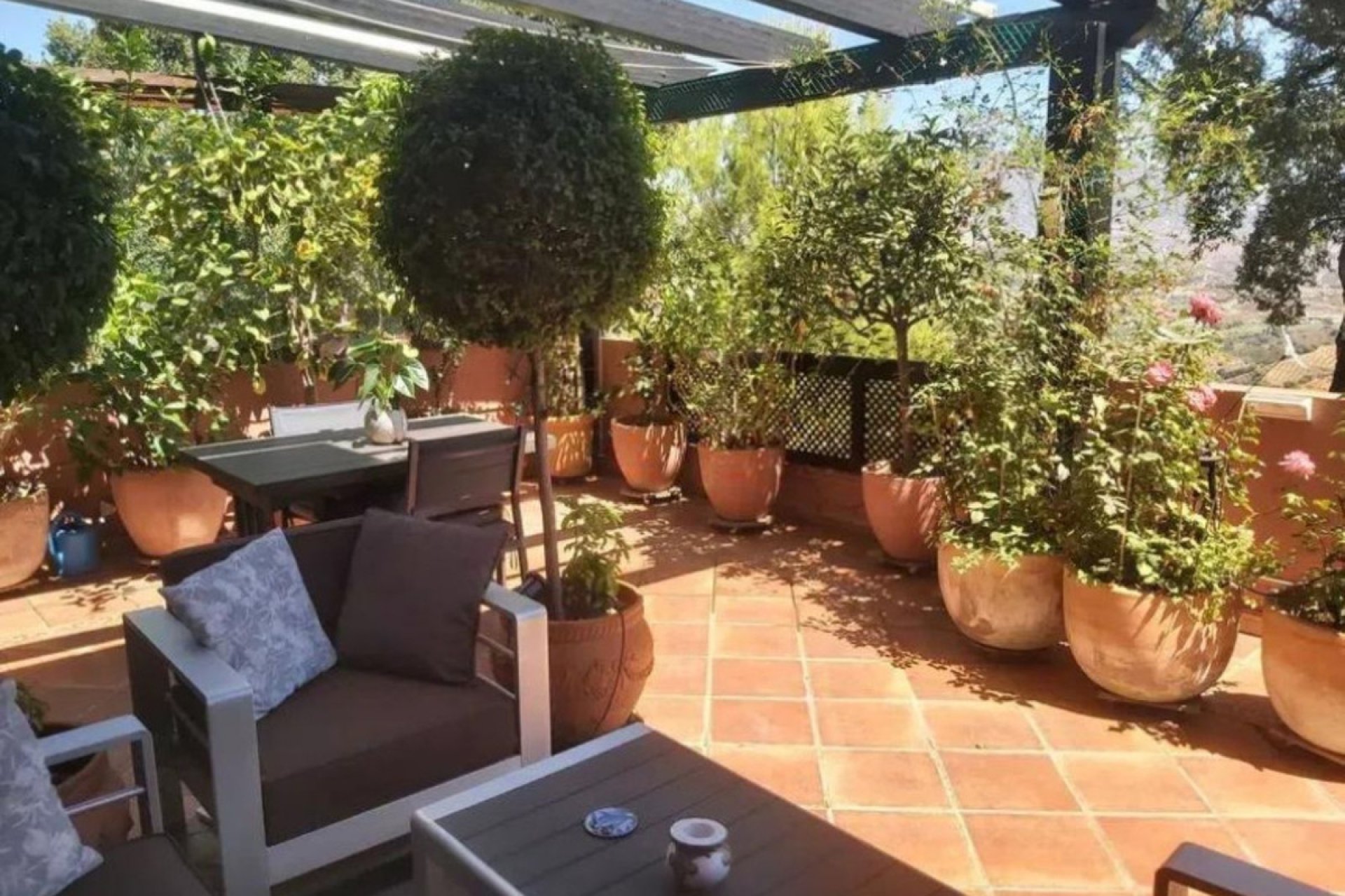 Resale - Apartment - Middle Floor Apartment - Marbella - Marbella Centro