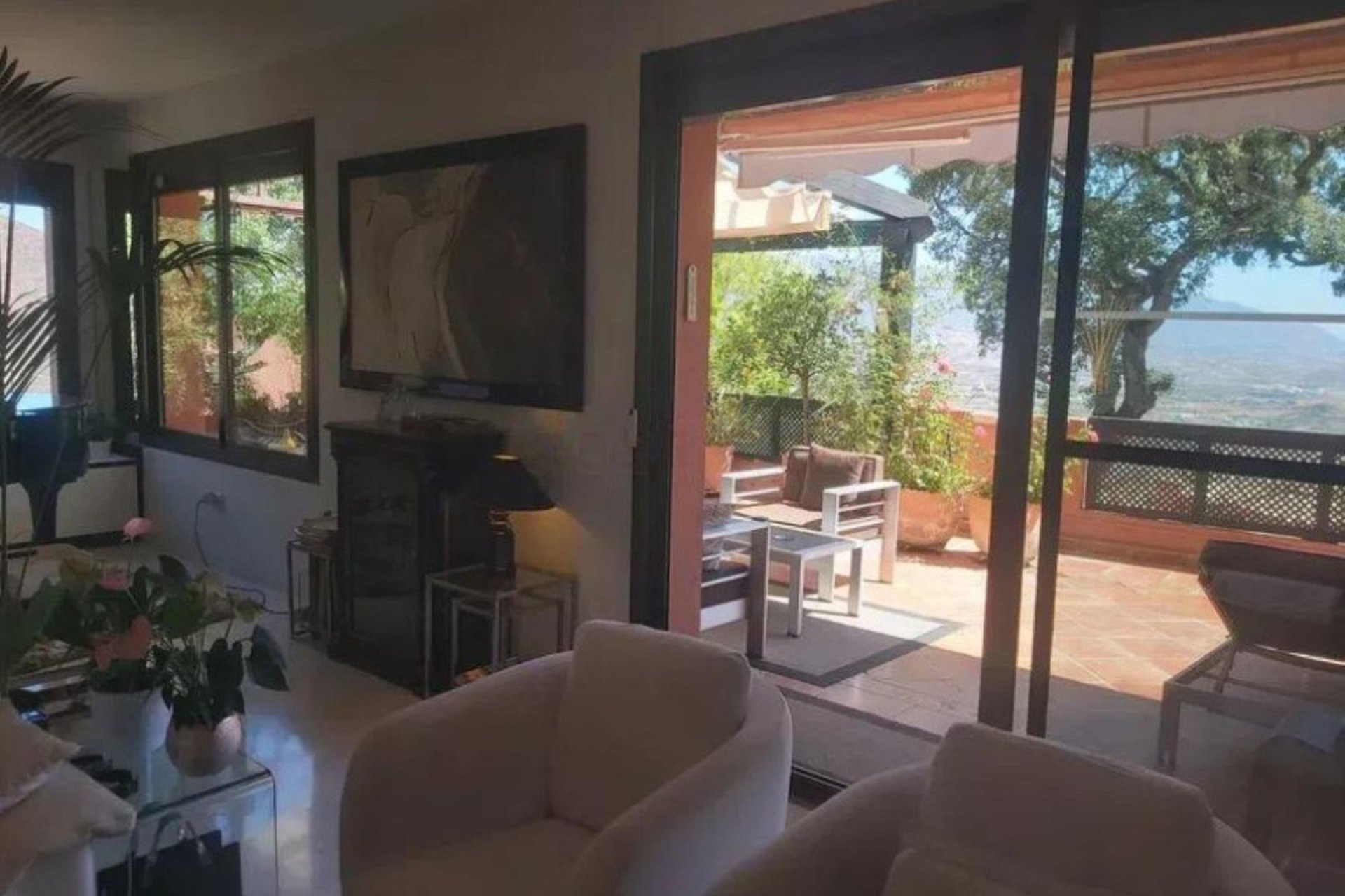 Resale - Apartment - Middle Floor Apartment - Marbella - Marbella Centro