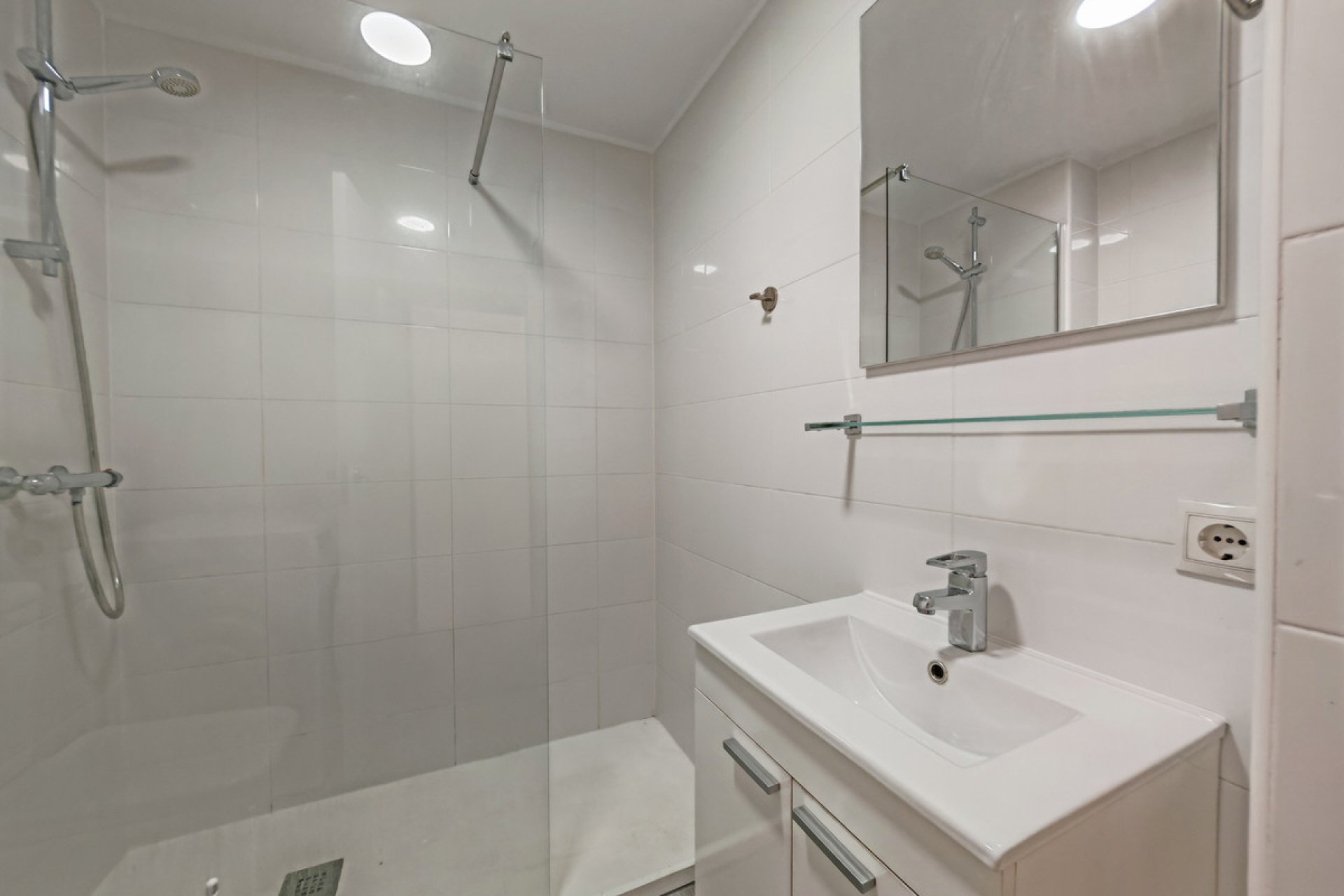 Resale - Apartment - Middle Floor Apartment - Marbella - Marbella Centro