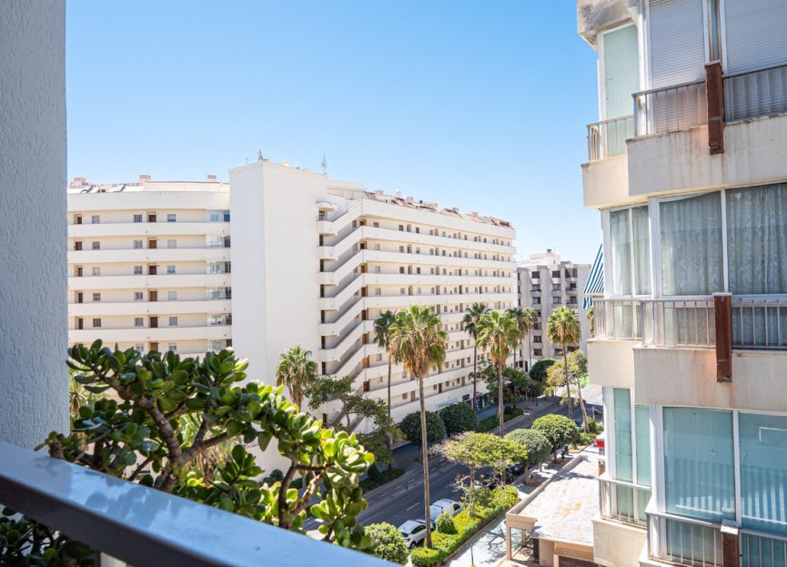 Resale - Apartment - Middle Floor Apartment - Marbella - Marbella Centro