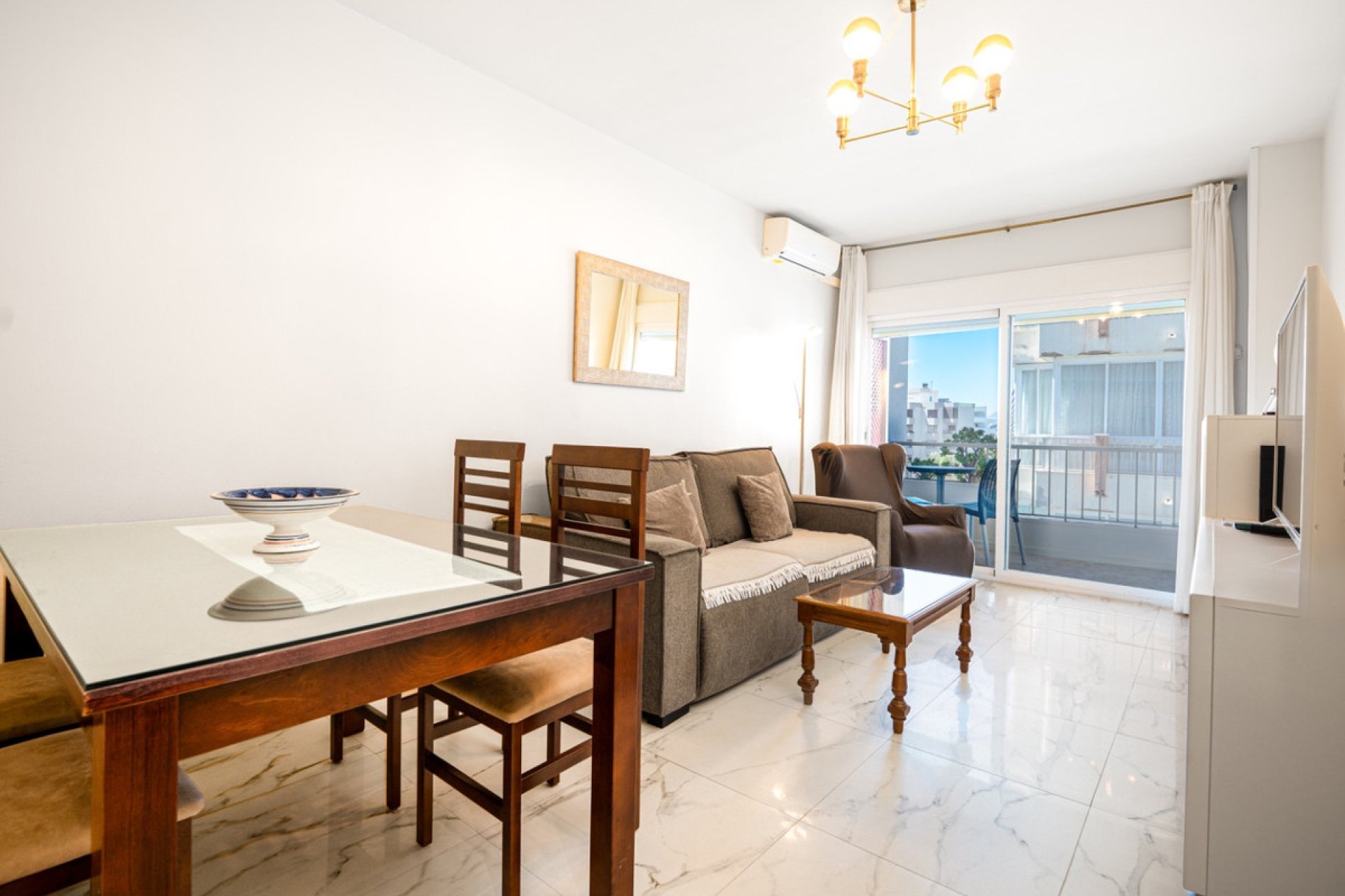 Resale - Apartment - Middle Floor Apartment - Marbella - Marbella Centro