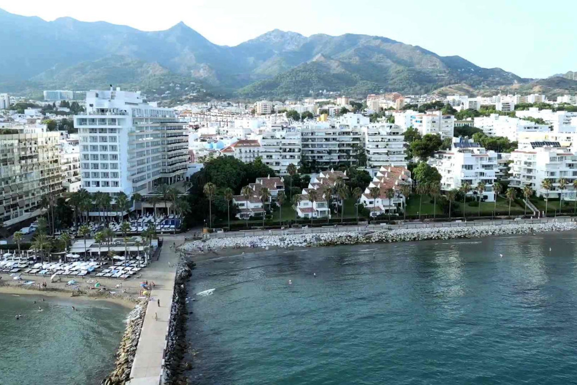Resale - Apartment - Middle Floor Apartment - Marbella - Marbella Centro