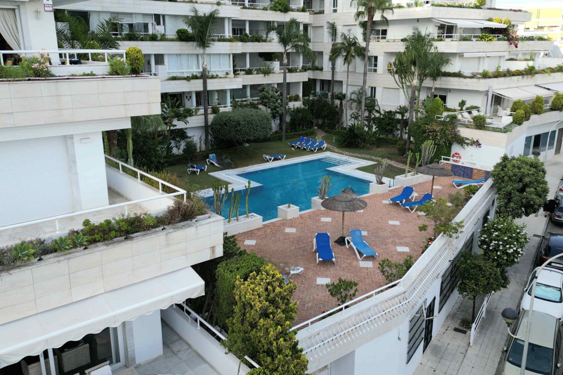 Resale - Apartment - Middle Floor Apartment - Marbella - Marbella Centro