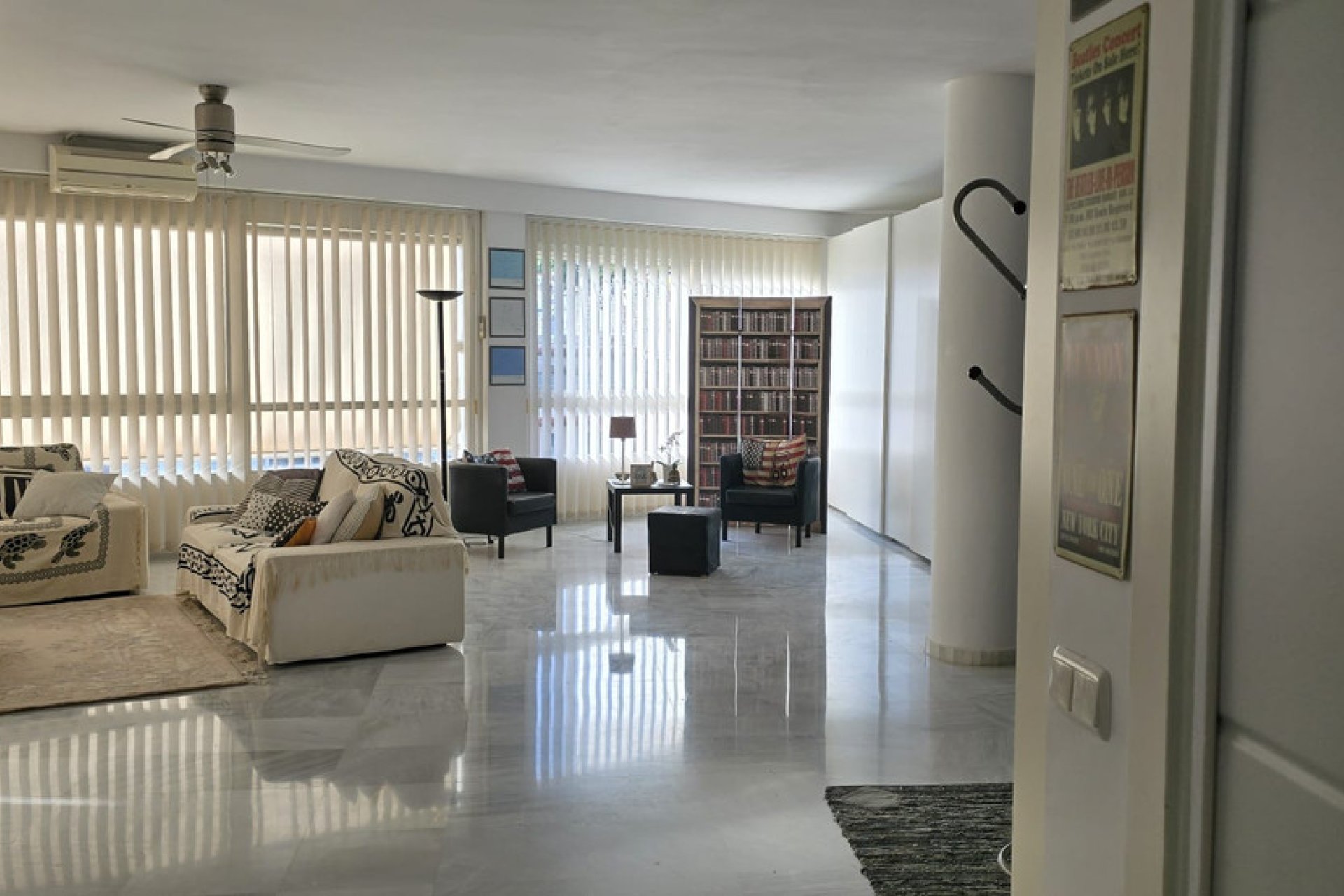 Resale - Apartment - Middle Floor Apartment - Marbella - Marbella Centro