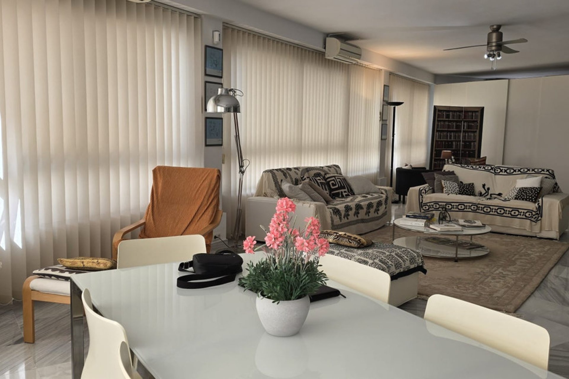 Resale - Apartment - Middle Floor Apartment - Marbella - Marbella Centro