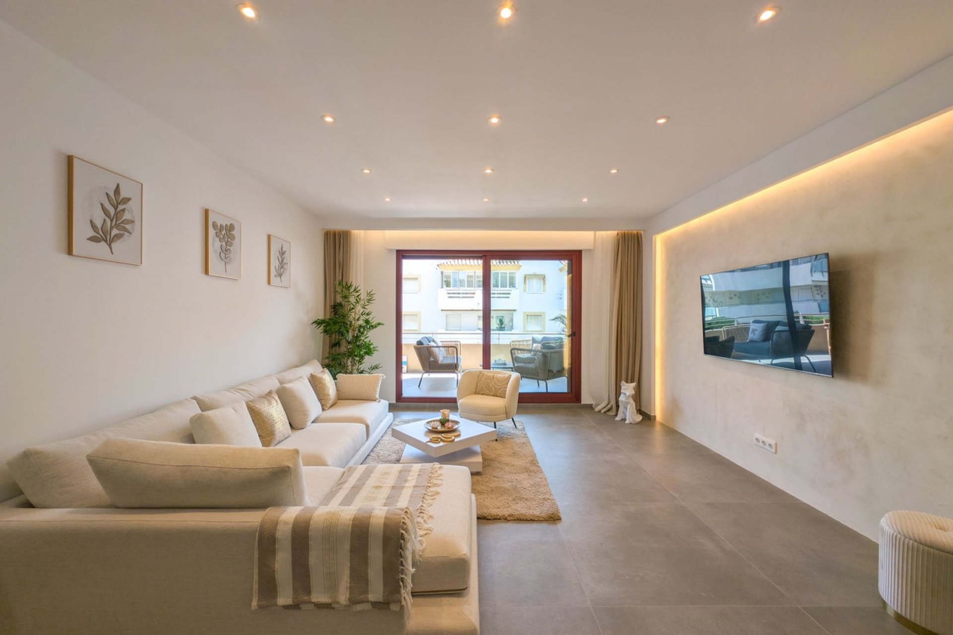 Resale - Apartment - Middle Floor Apartment - Marbella - Marbella Centro