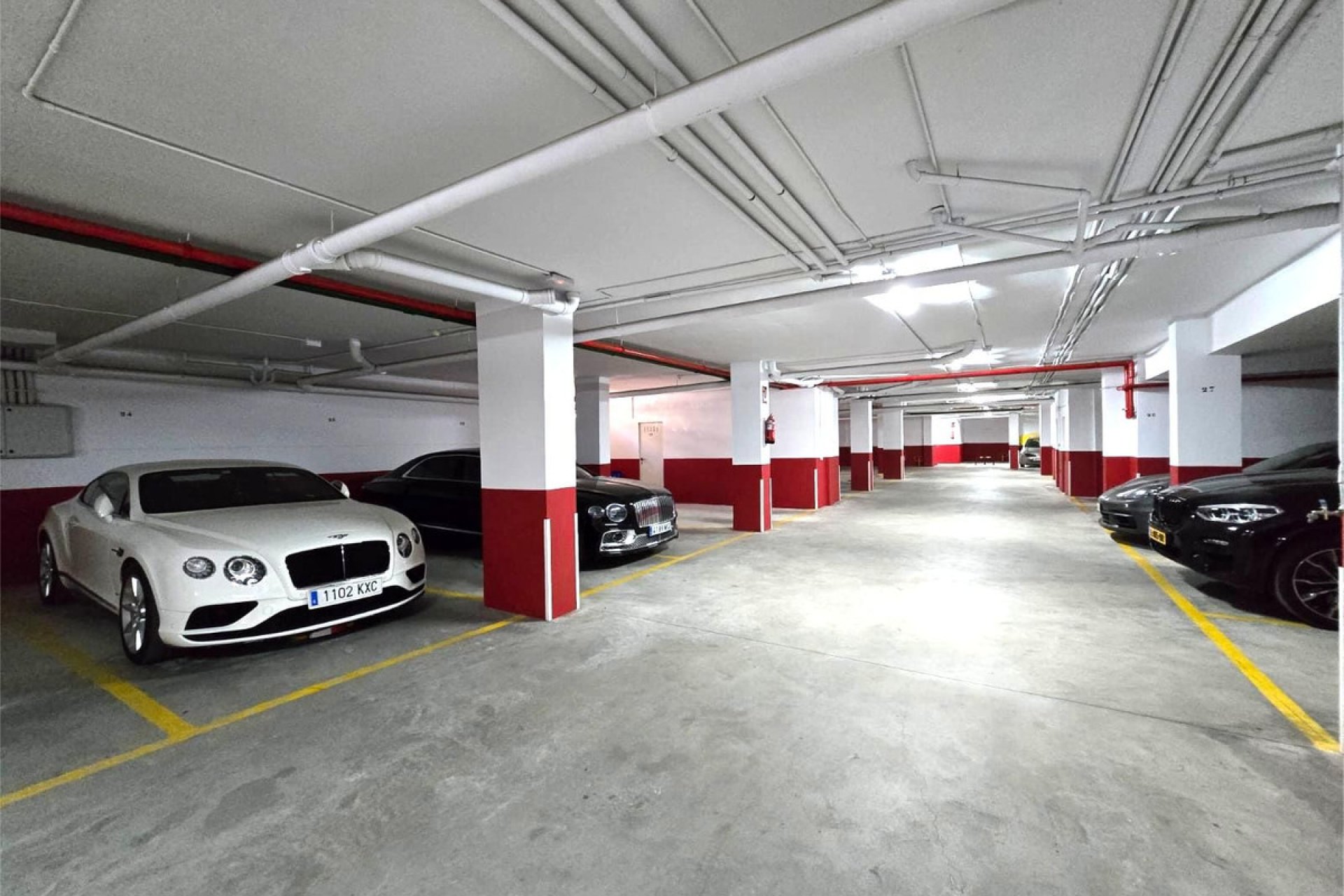 Resale - Apartment - Middle Floor Apartment - Marbella - Marbella Centro