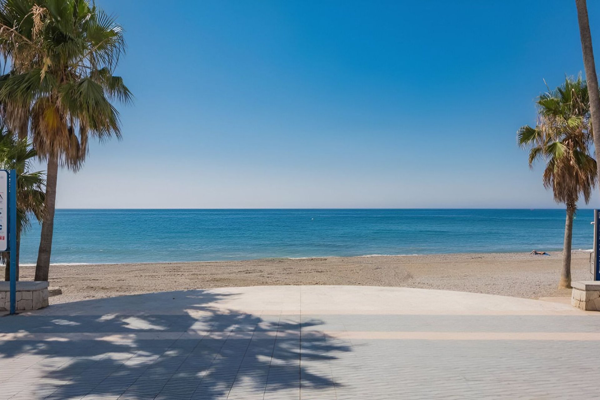 Resale - Apartment - Middle Floor Apartment - Marbella - Marbella Centro