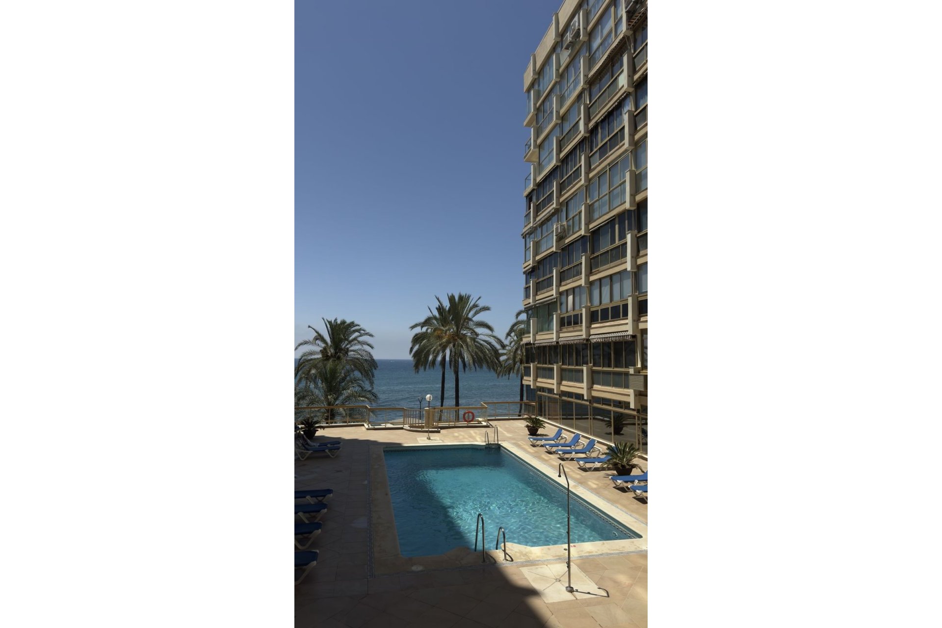 Resale - Apartment - Middle Floor Apartment - Marbella - Marbella Centro