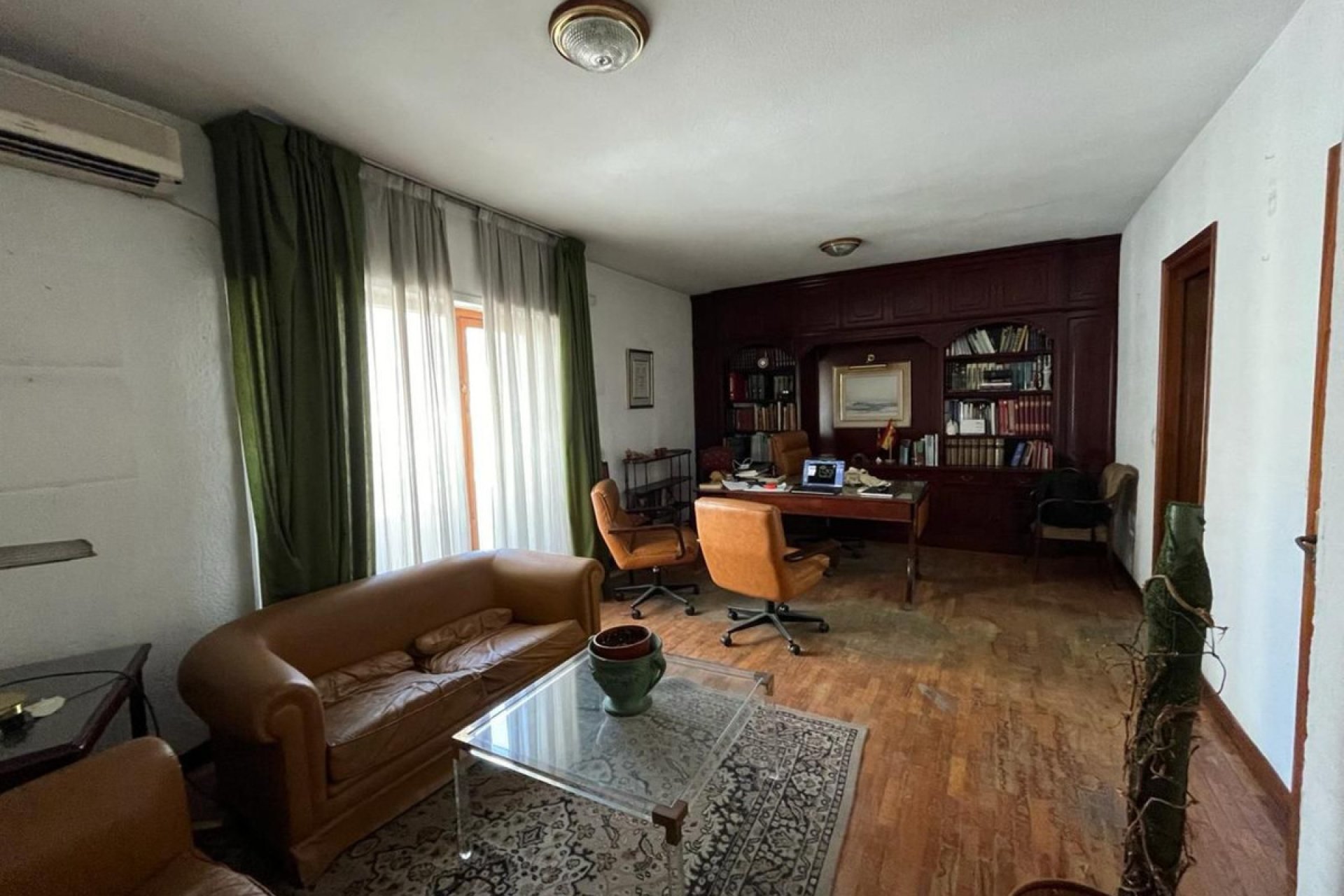 Resale - Apartment - Middle Floor Apartment - Marbella - Marbella Centro