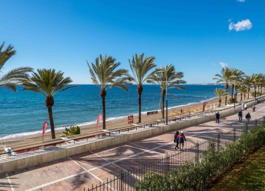 Resale - Apartment - Middle Floor Apartment - Marbella - Marbella Centro