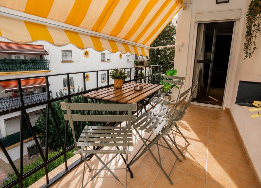 Resale - Apartment - Middle Floor Apartment - Marbella - Marbella Centro