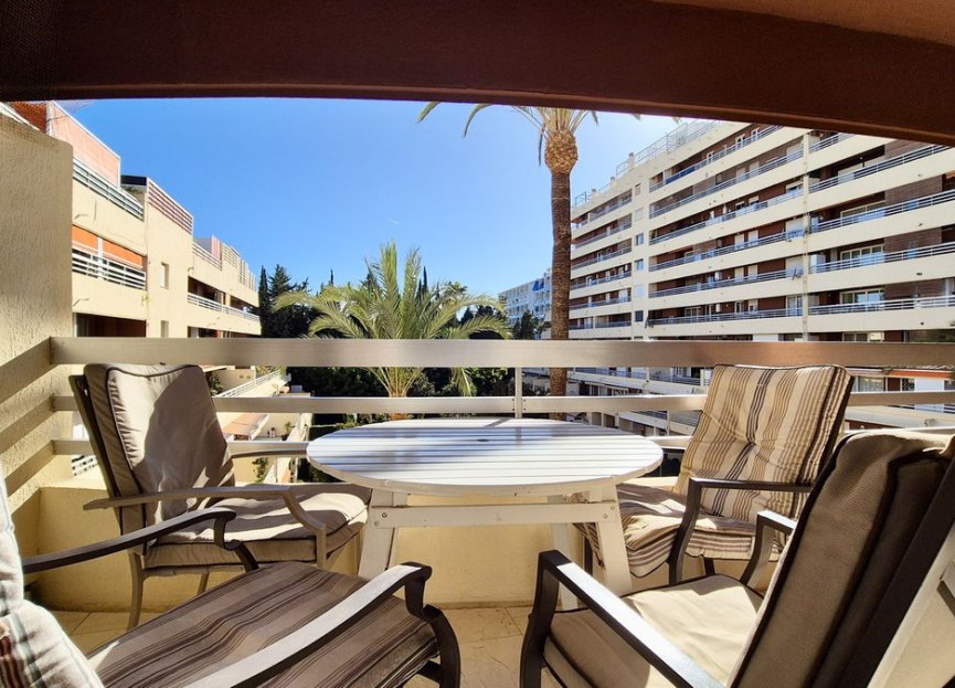 Resale - Apartment - Middle Floor Apartment - Marbella - Marbella Centro