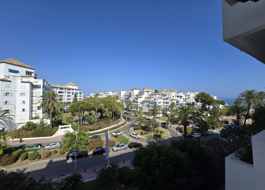 Resale - Apartment - Middle Floor Apartment - Marbella - Marbella Centro