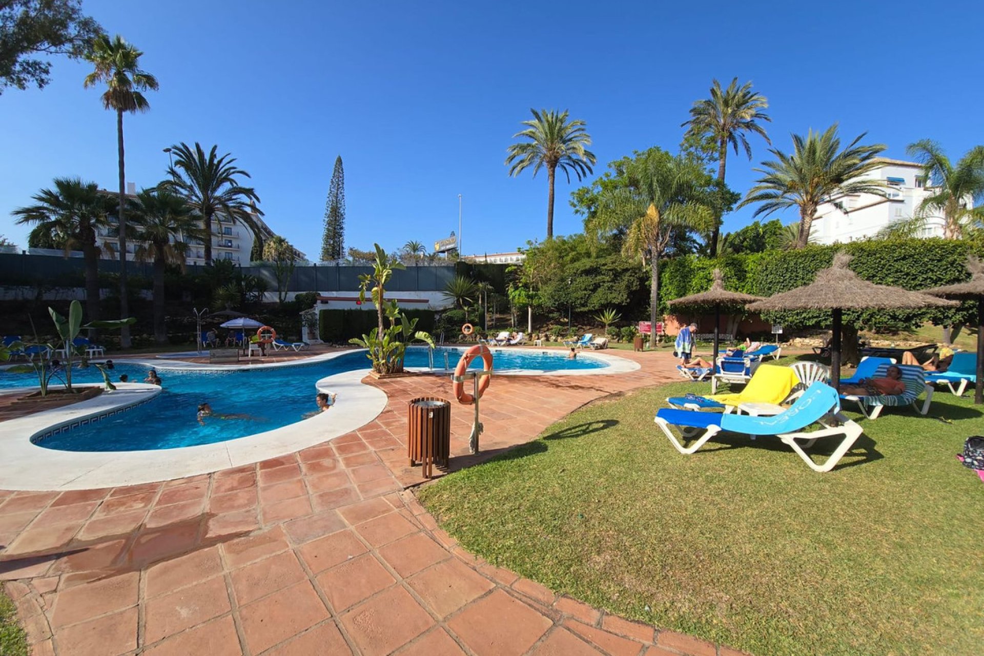 Resale - Apartment - Middle Floor Apartment - Marbella - Marbella Centro