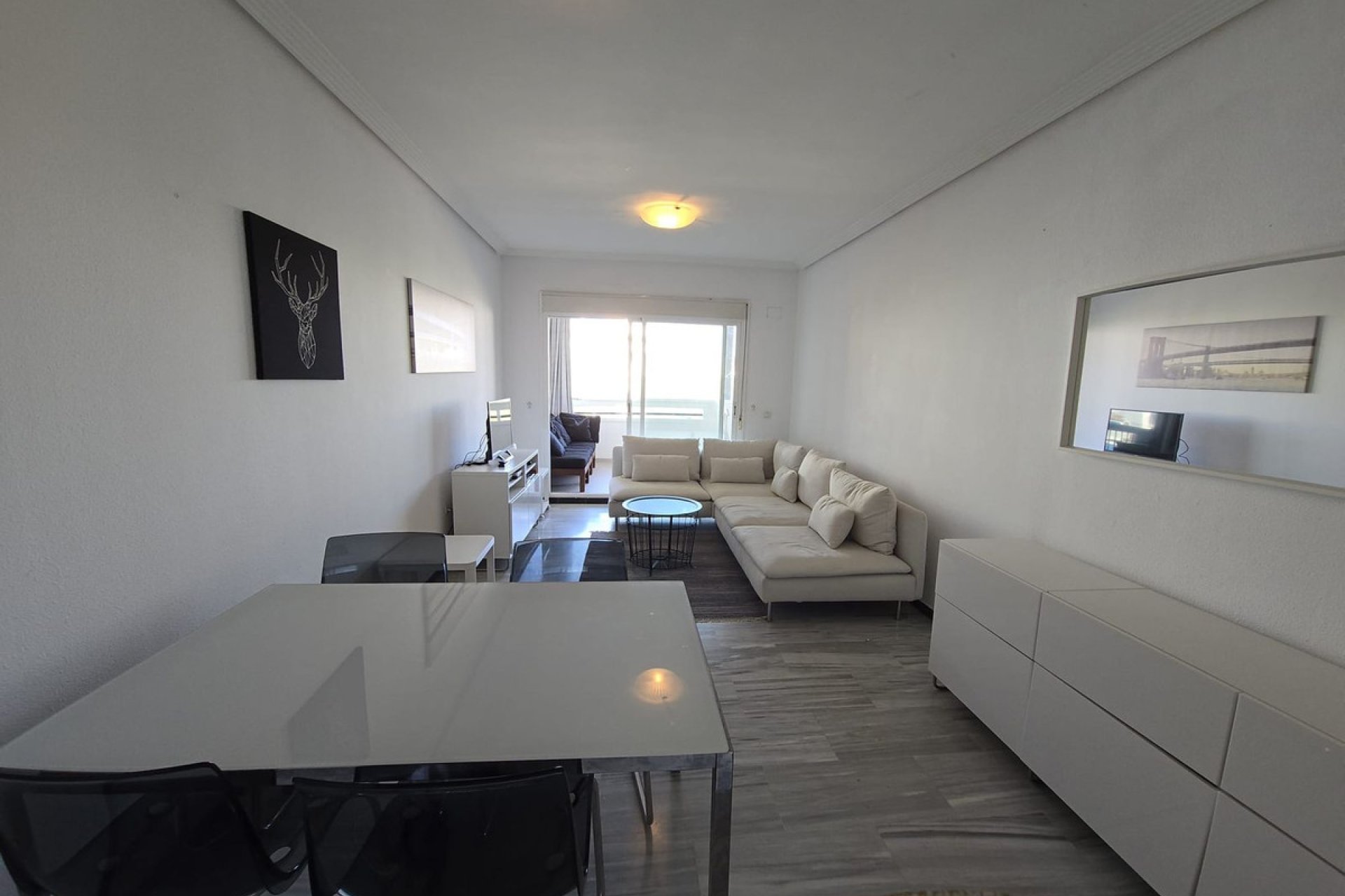 Resale - Apartment - Middle Floor Apartment - Marbella - Marbella Centro