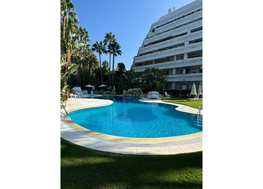 Resale - Apartment - Middle Floor Apartment - Marbella - Marbella Centro