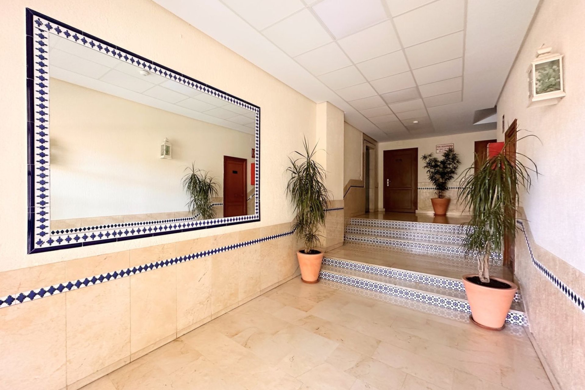 Resale - Apartment - Middle Floor Apartment - Marbella - Marbella Centro