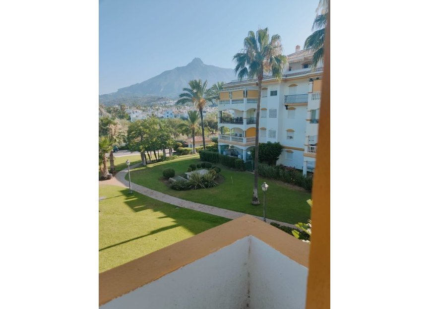 Resale - Apartment - Middle Floor Apartment - Marbella - Marbella Centro