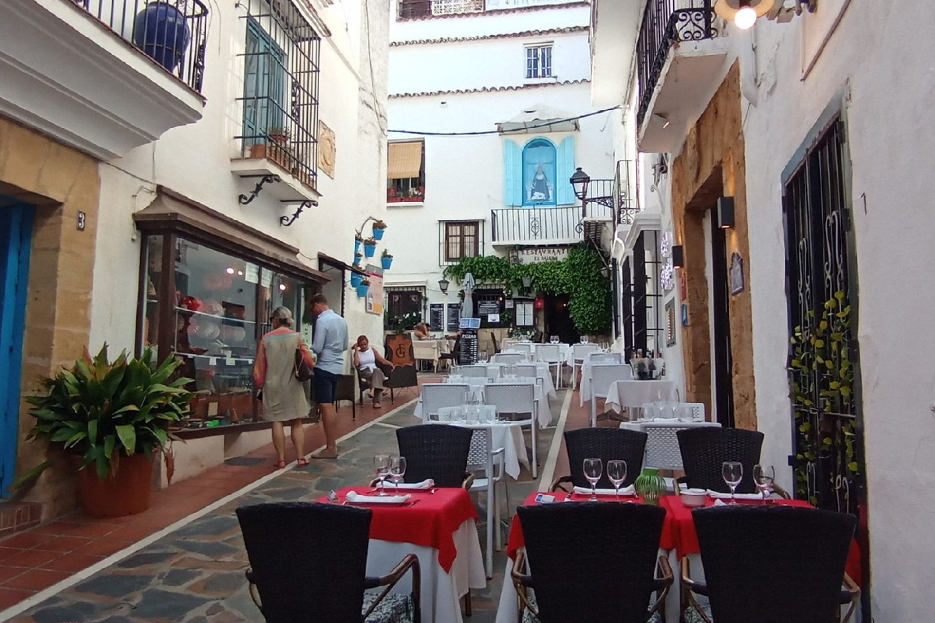 Resale - Apartment - Middle Floor Apartment - Marbella - Marbella Centro