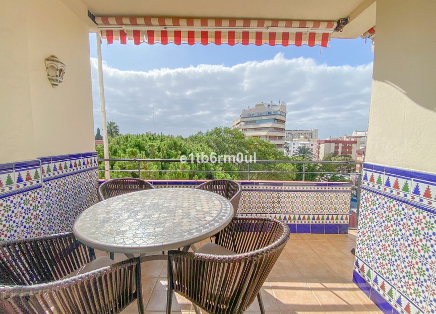 Resale - Apartment - Middle Floor Apartment - Marbella - Marbella Centro