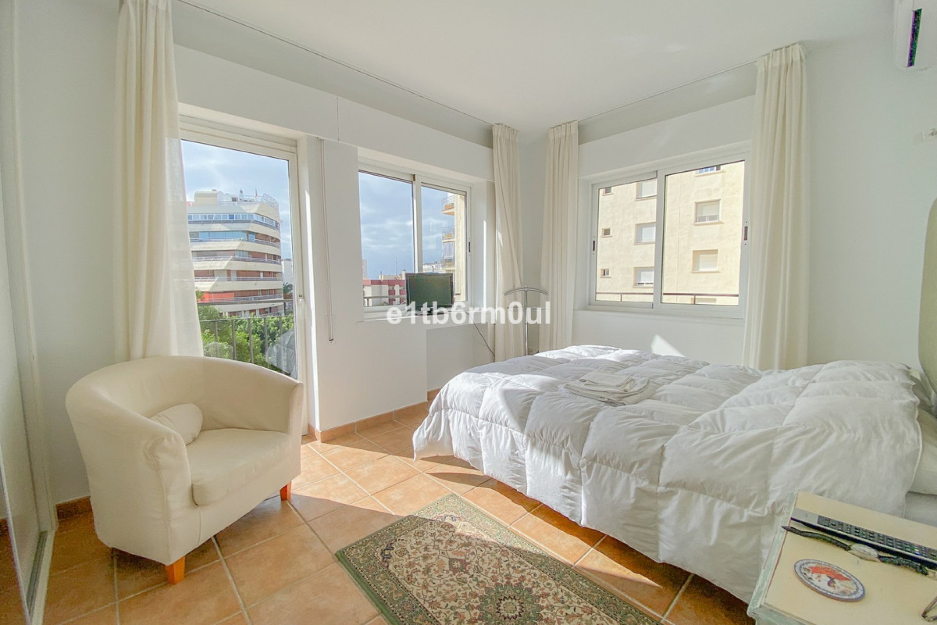 Resale - Apartment - Middle Floor Apartment - Marbella - Marbella Centro