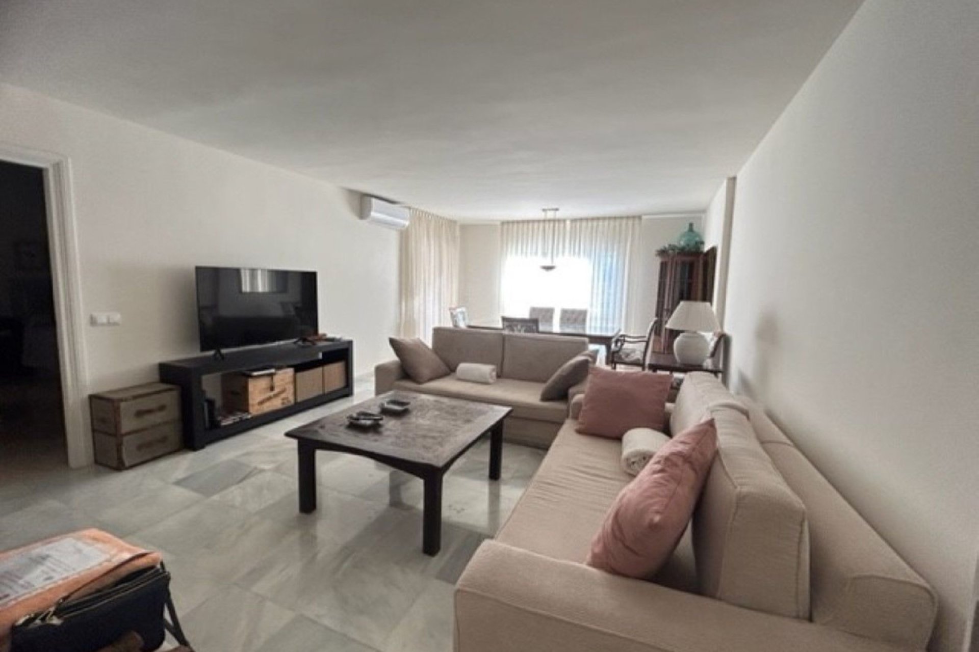 Resale - Apartment - Middle Floor Apartment - Marbella - Marbella Centro