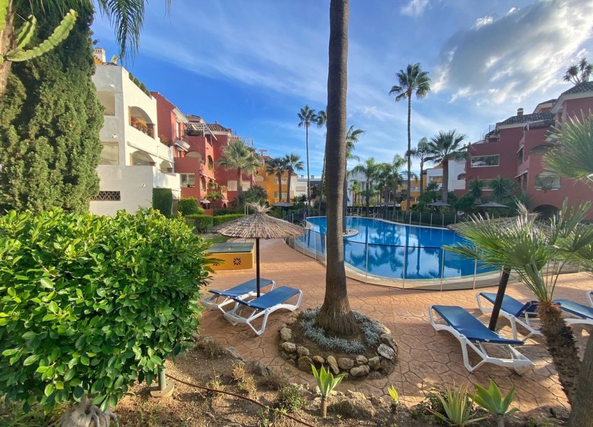 Resale - Apartment - Middle Floor Apartment - Marbella - Marbella Centro