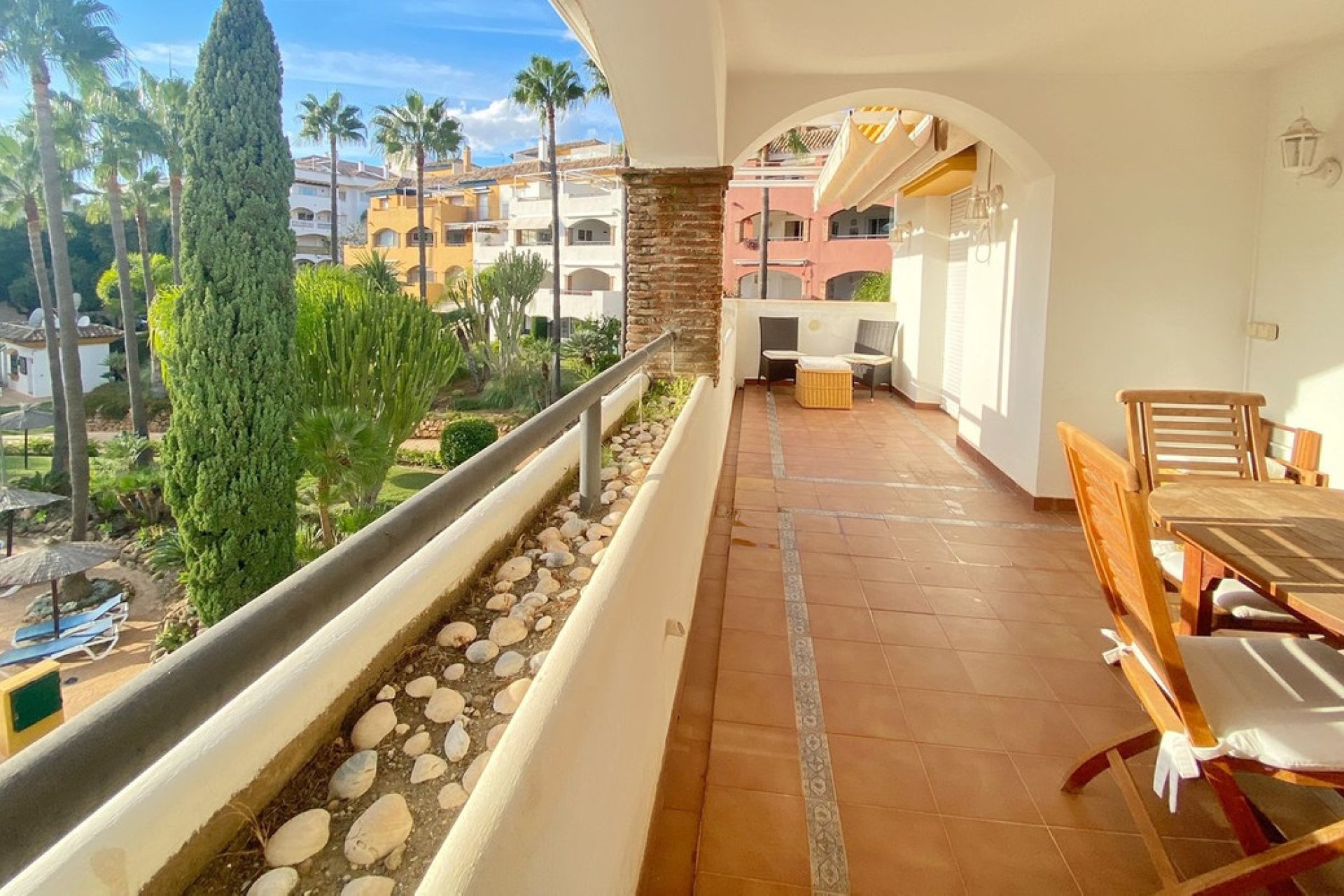 Resale - Apartment - Middle Floor Apartment - Marbella - Marbella Centro