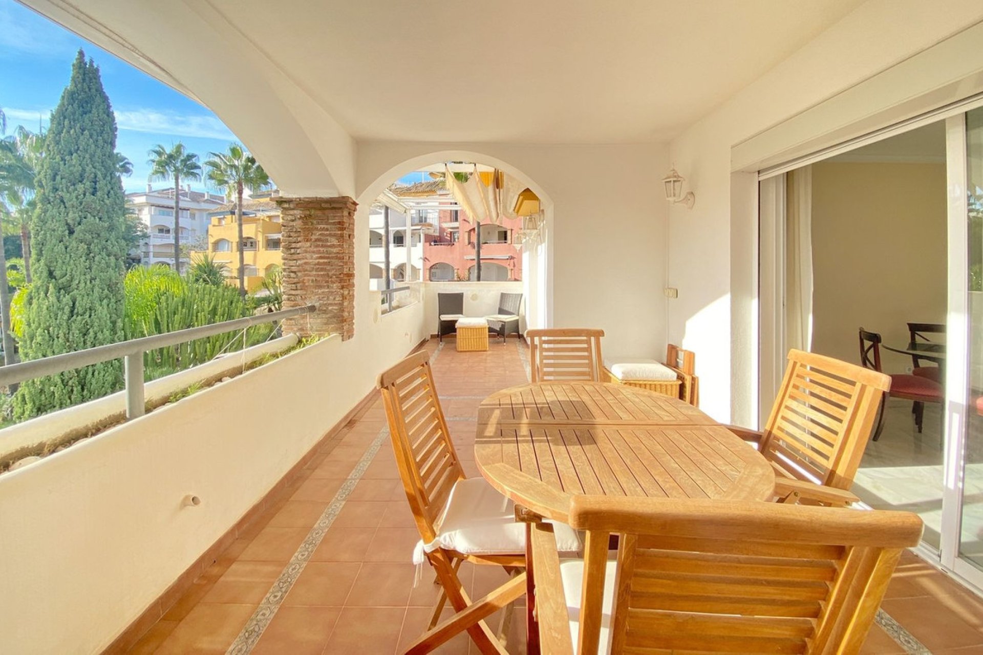 Resale - Apartment - Middle Floor Apartment - Marbella - Marbella Centro