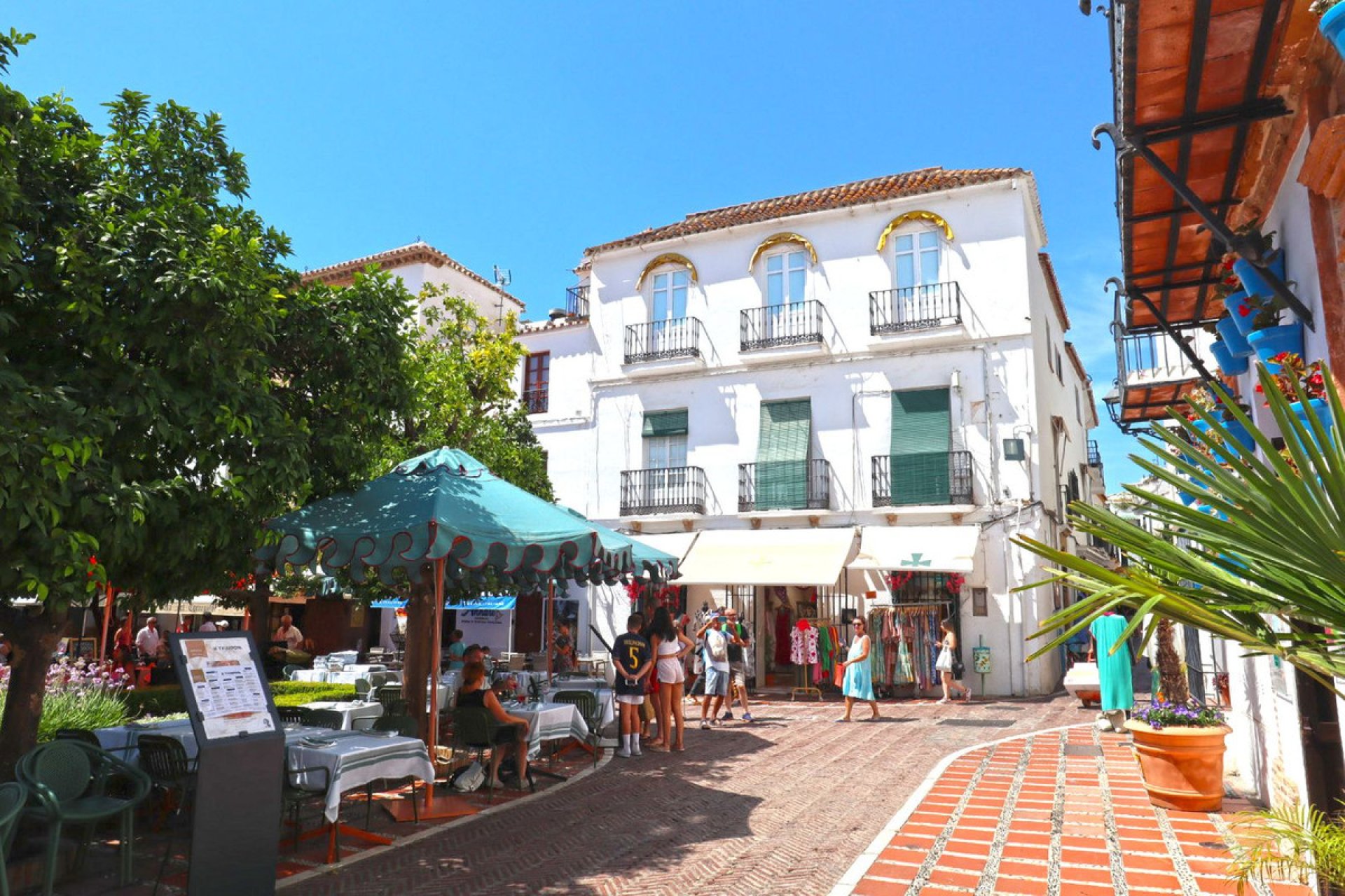 Resale - Apartment - Middle Floor Apartment - Marbella - Marbella Centro